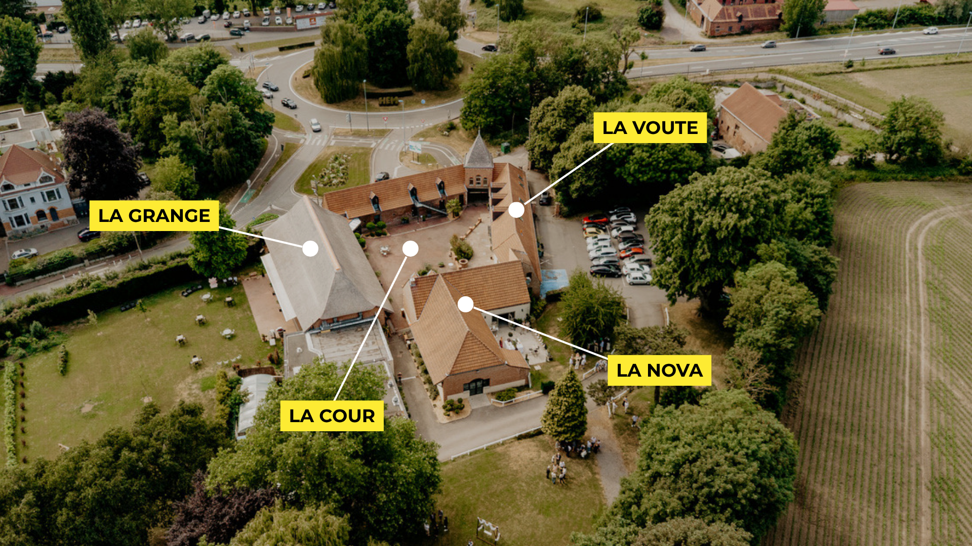 Plan du Clos de la Source vu du ciel : la Grange, la Nova, la Voûte et la Cour