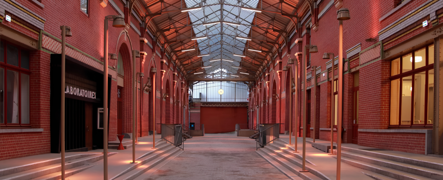 La Condition Publique à Roubaix, ancienne usine textile de 1902 en briques devenue lieu culturel