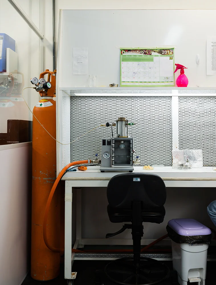 EMBRAPA Laboratory, EMBRAPA Genetic Resources and Biotechnology Brasilia, Brazil