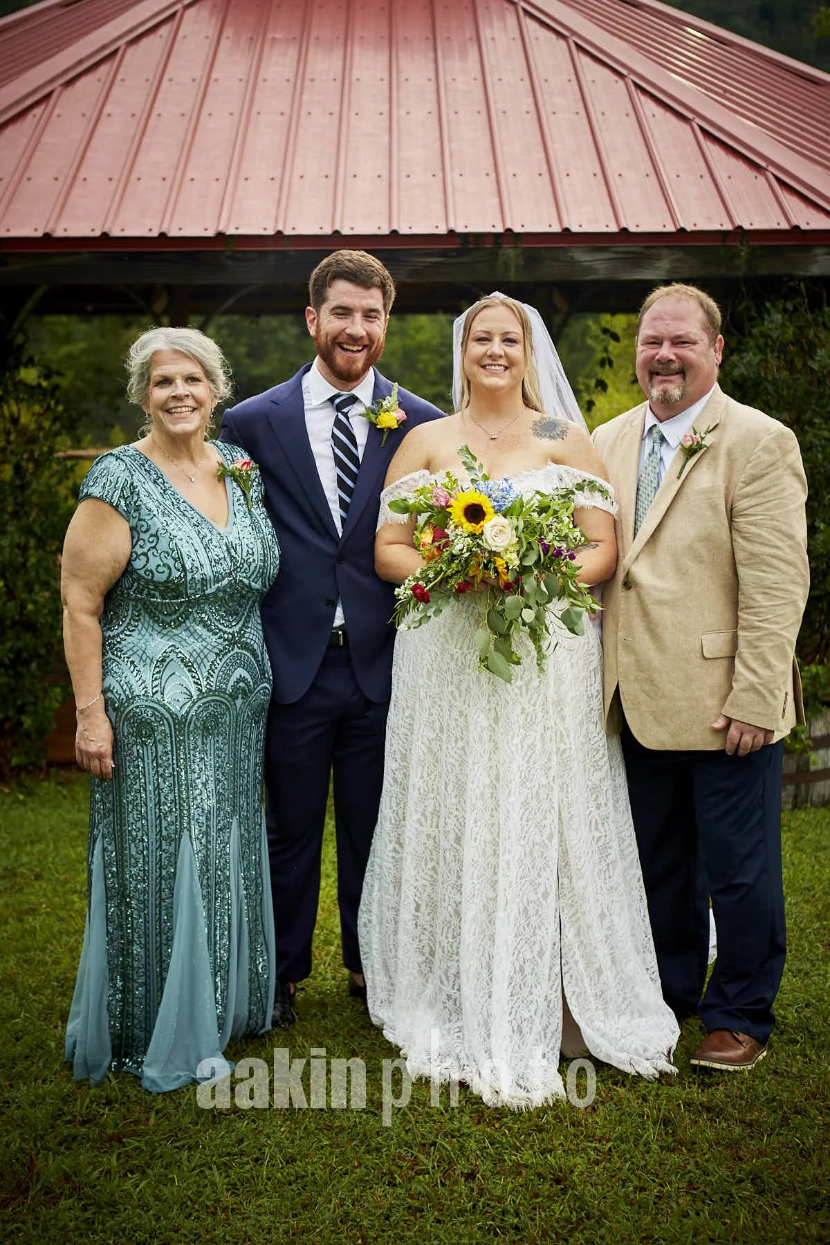 2026_0905 aap Henchel Fam_037.jpg