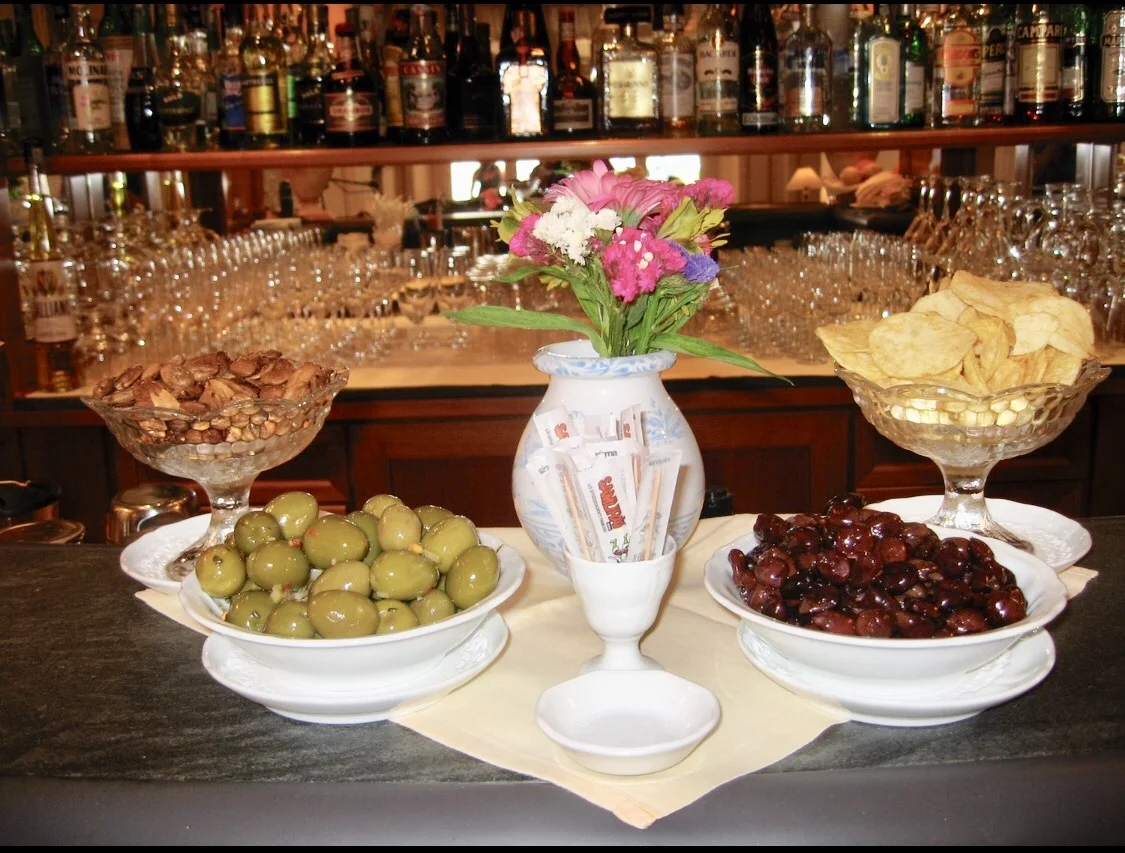 mel bar.jpg