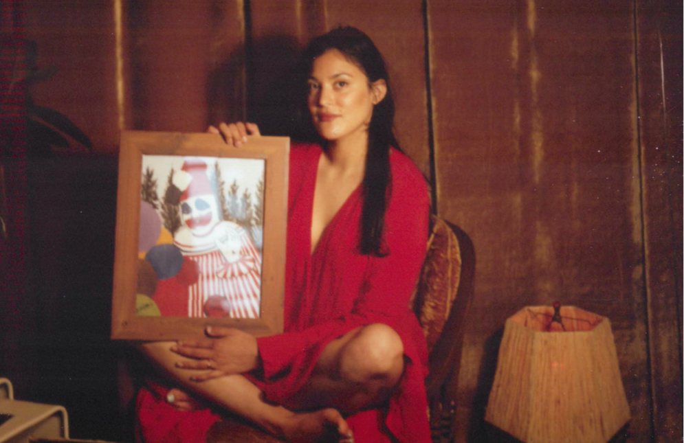 FILM: Under Her Skin, Tafv Sampson