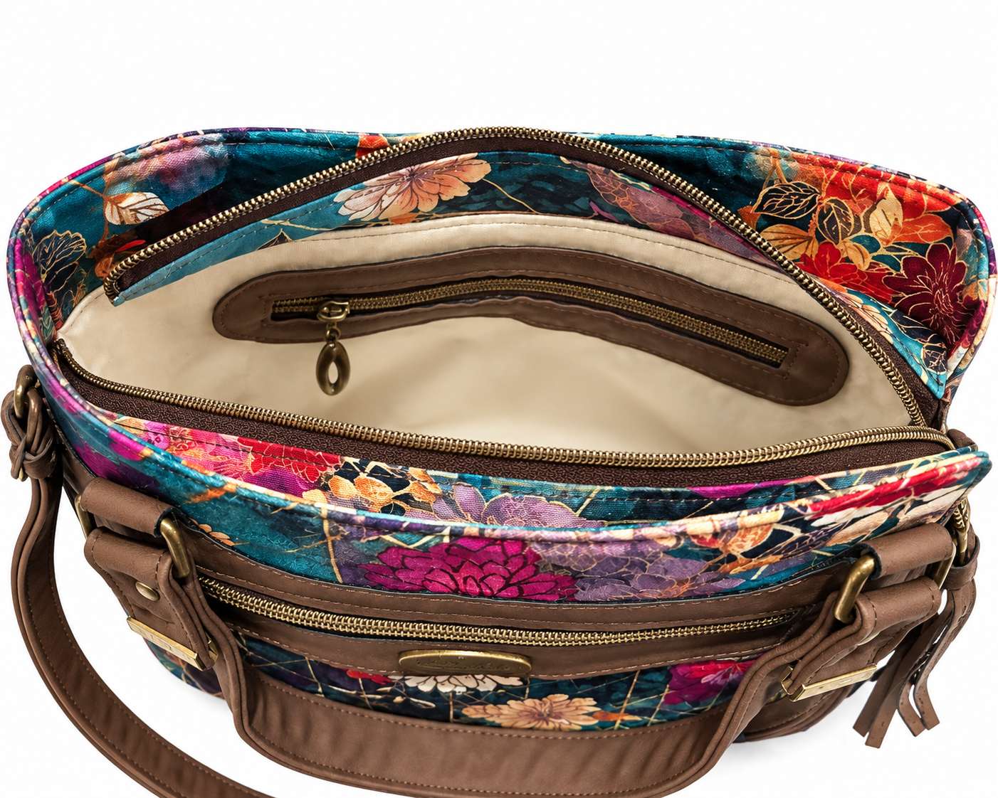bag 6 interior 1 .png