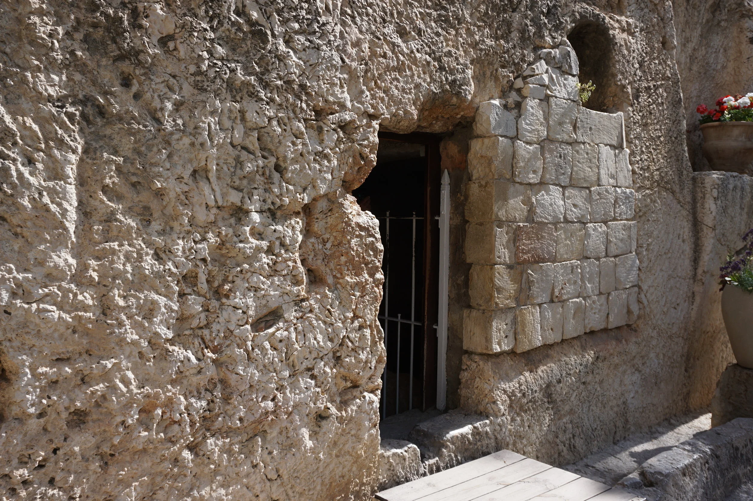 The Garden Tomb Jerusalem Israel 2.JPG