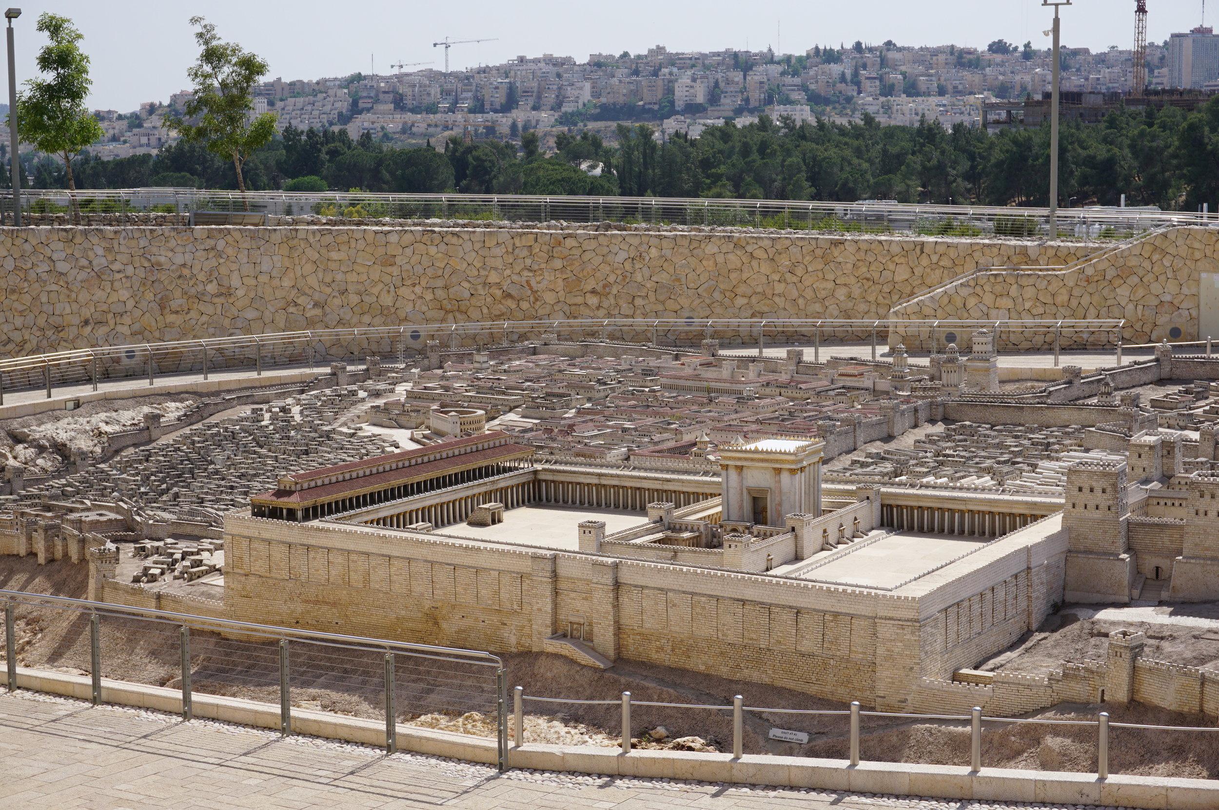Model of Ancient Jerusalem Israel 1.JPG