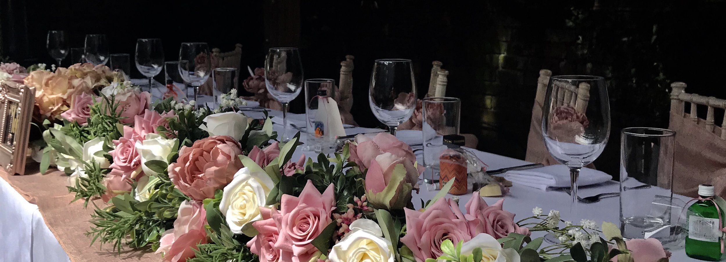 Absolutely stunning top table swagging by the uber talented Lara, to compliment the blush and rose gold theme