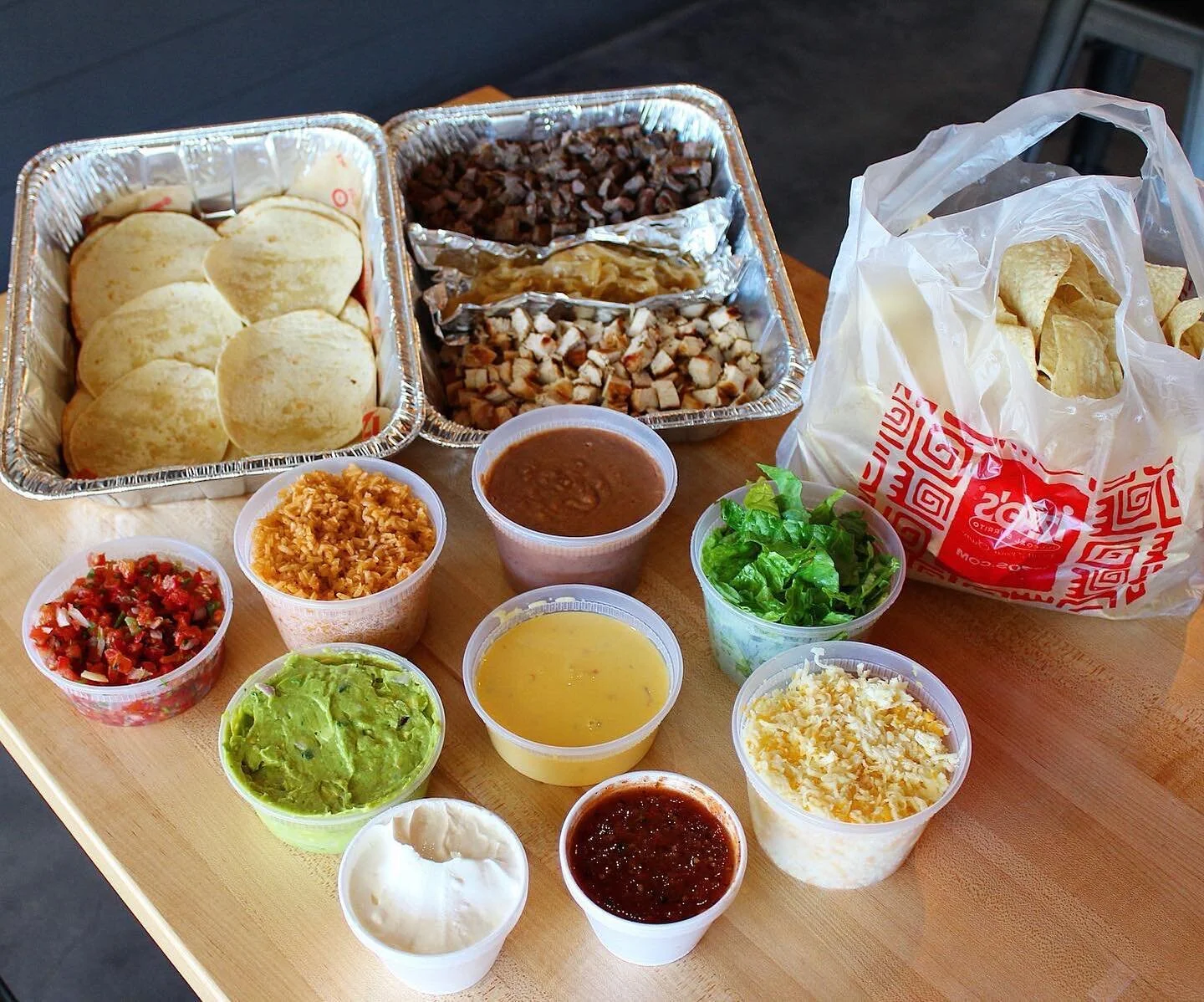 Menu — Izzo's Illegal Burrito