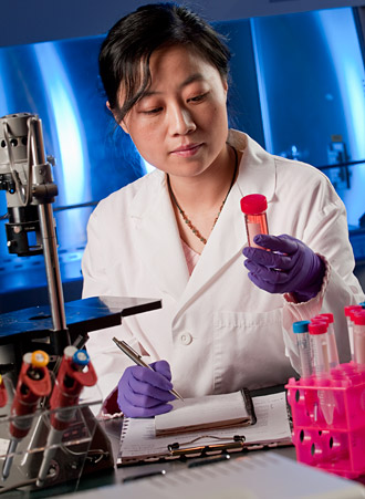 Lab-Tech-4-55.jpg