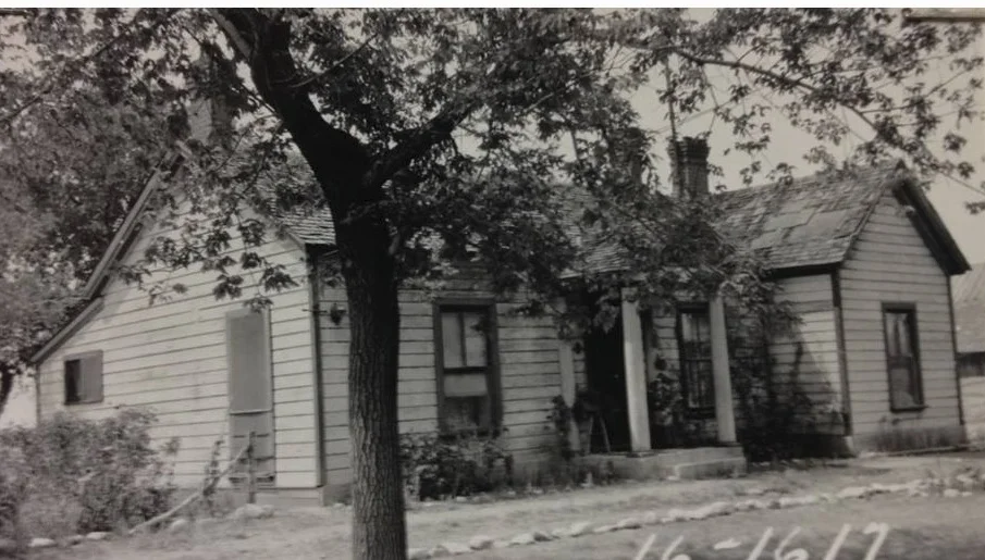 2271 S Redwood built in 1890