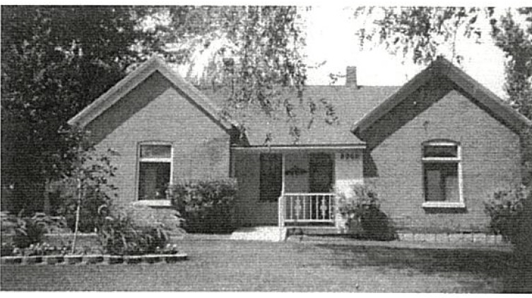 Redwood Rd  ? The Park Farm