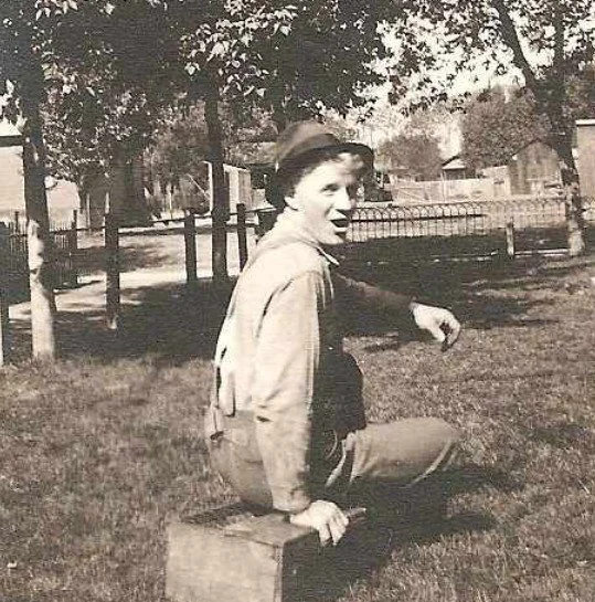 From Barrels of Water to Thriving Orchards: The Legacy of Edwin Pettit in Hunter