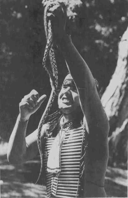 From Nixon to Manson: The Extraordinary Path of Charles Illsley