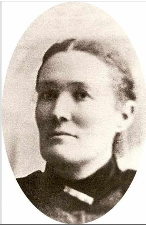 Mary Shafer Hunter: Strength, Service, and Pioneer Spirit