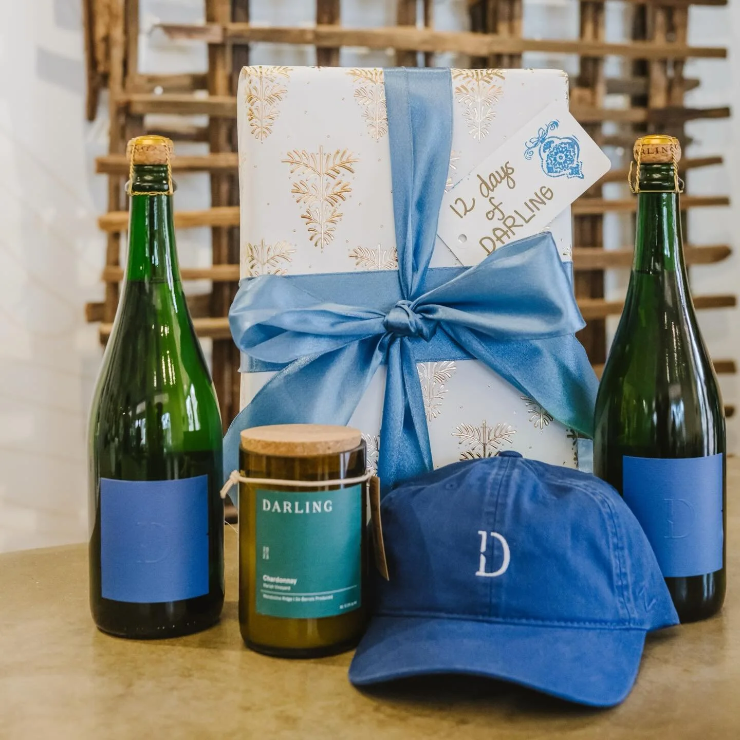 Today feels right for this&hellip;
&nbsp;
This SBS we&rsquo;re unveiling The 12 Days of DARLING -
a limited edition holiday box that brings a sense of wonder to the countdown to Christmas.
&nbsp;
Starting December 14th, you&rsquo;ll unwrap one though