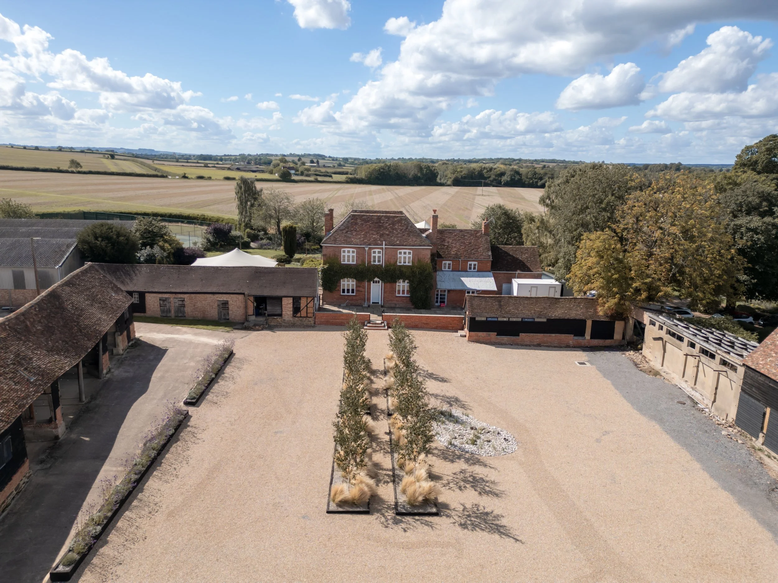 The Gardens at Polehanger Wedding Experience | Photographer &amp; Videographer Kirsty Kay Weddings 