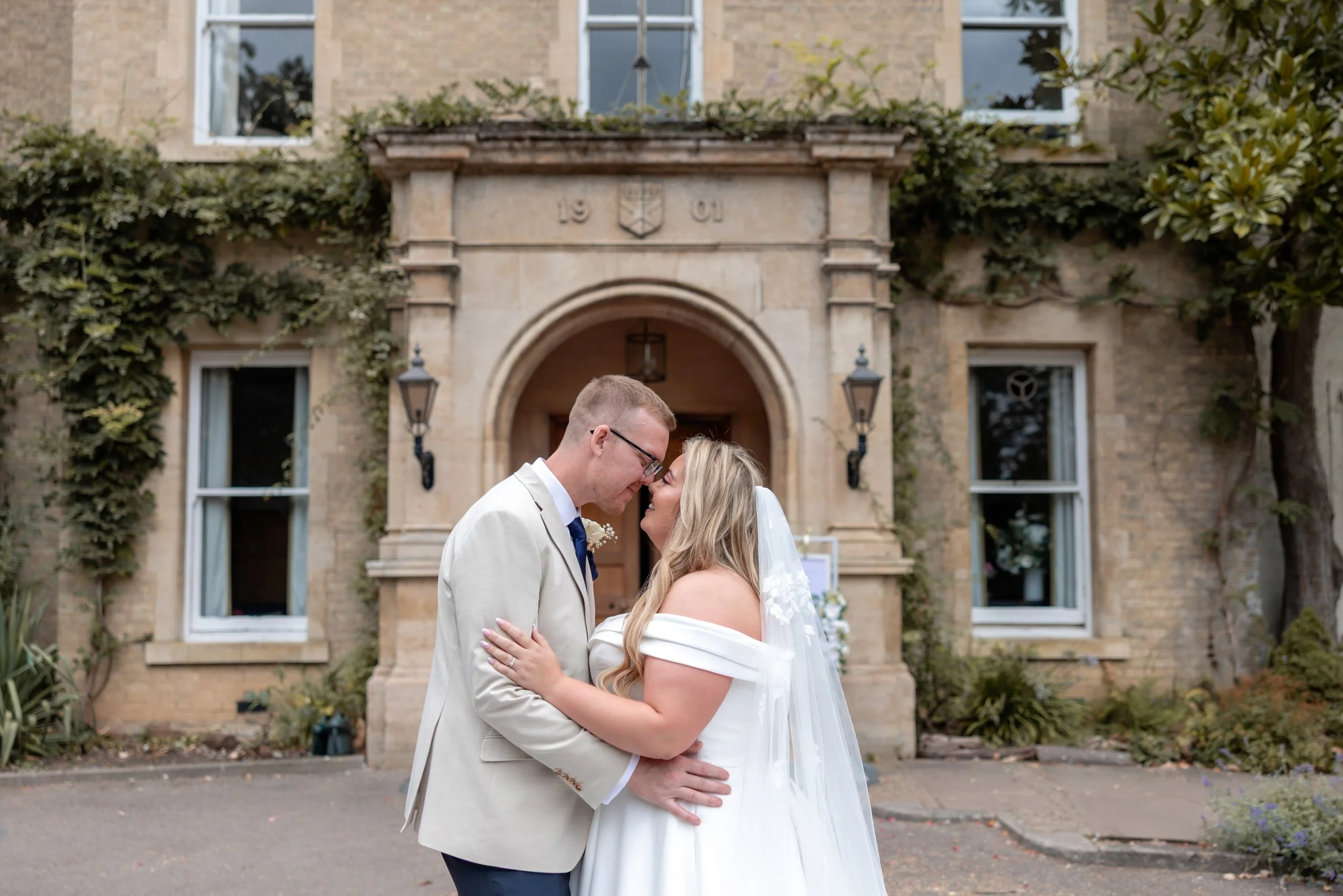 Woodland Manor Hotel Wedding Photographer &amp; Videographer | Kirsty Kay Weddings