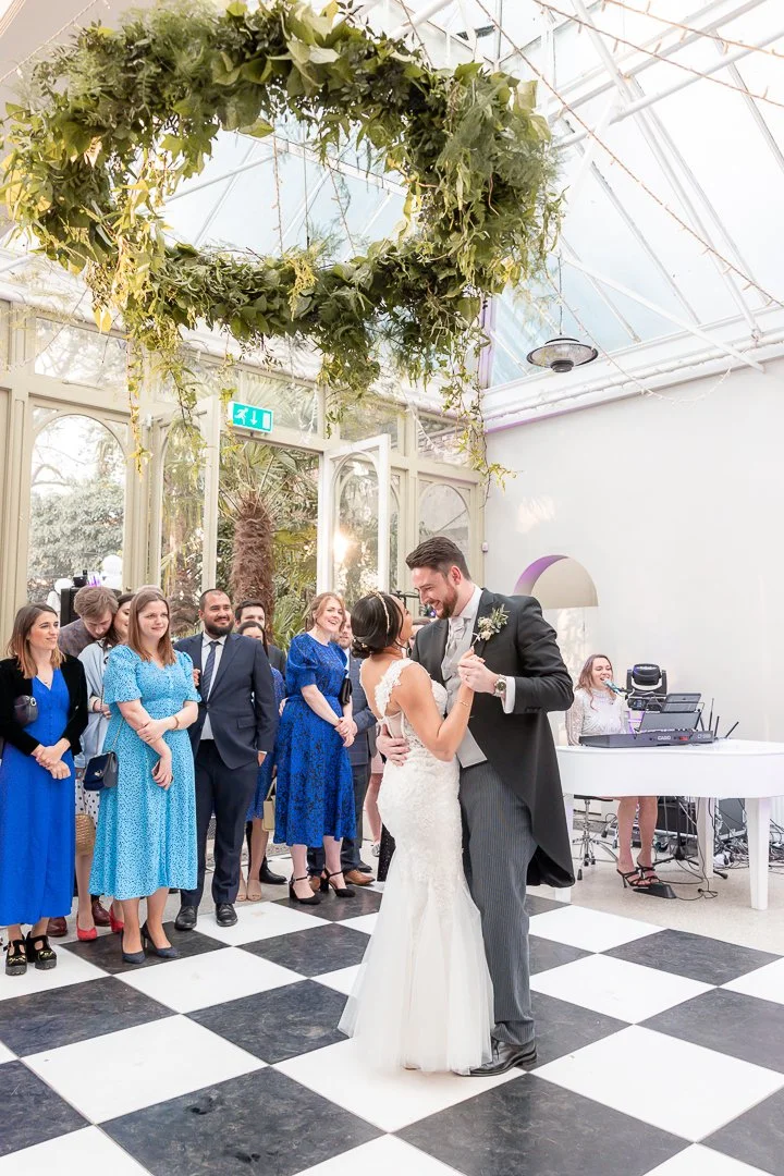 Thames Entertainment Steals the Show at Every Wedding