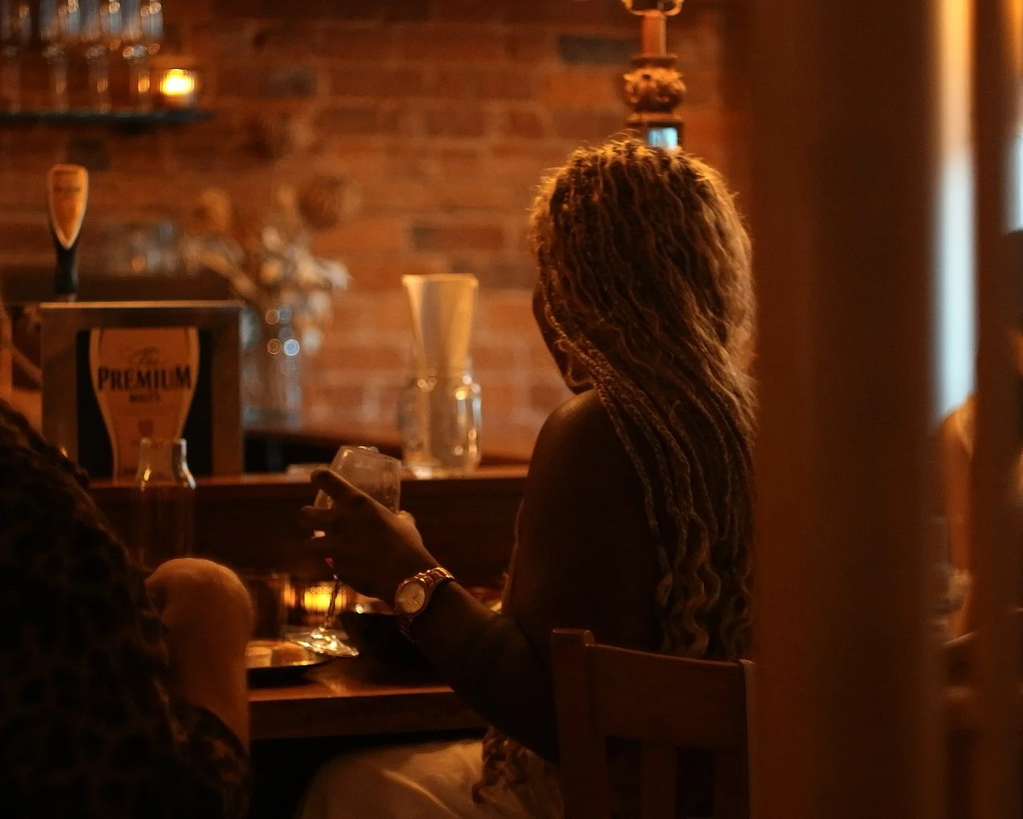 Whenever you visit&mdash;day or night✨ @hi_collar welcomes you with a unique 🇯🇵Japanese experience!

☀️ Daytime: Relax in our Western-inspired Japanese kissaten cafe, serving meals, coffee, and desserts with a modern twist ☕️

🌙 Nighttime: Enjoy o