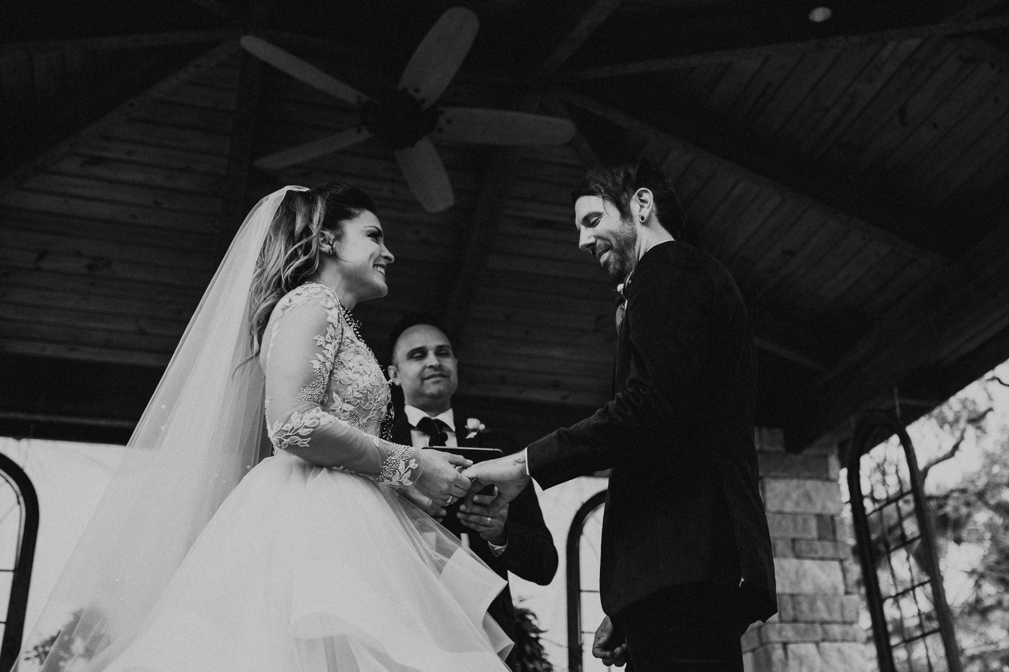 KaciBaumPhotography_KimScott_SanAntonioWedding-215.jpg