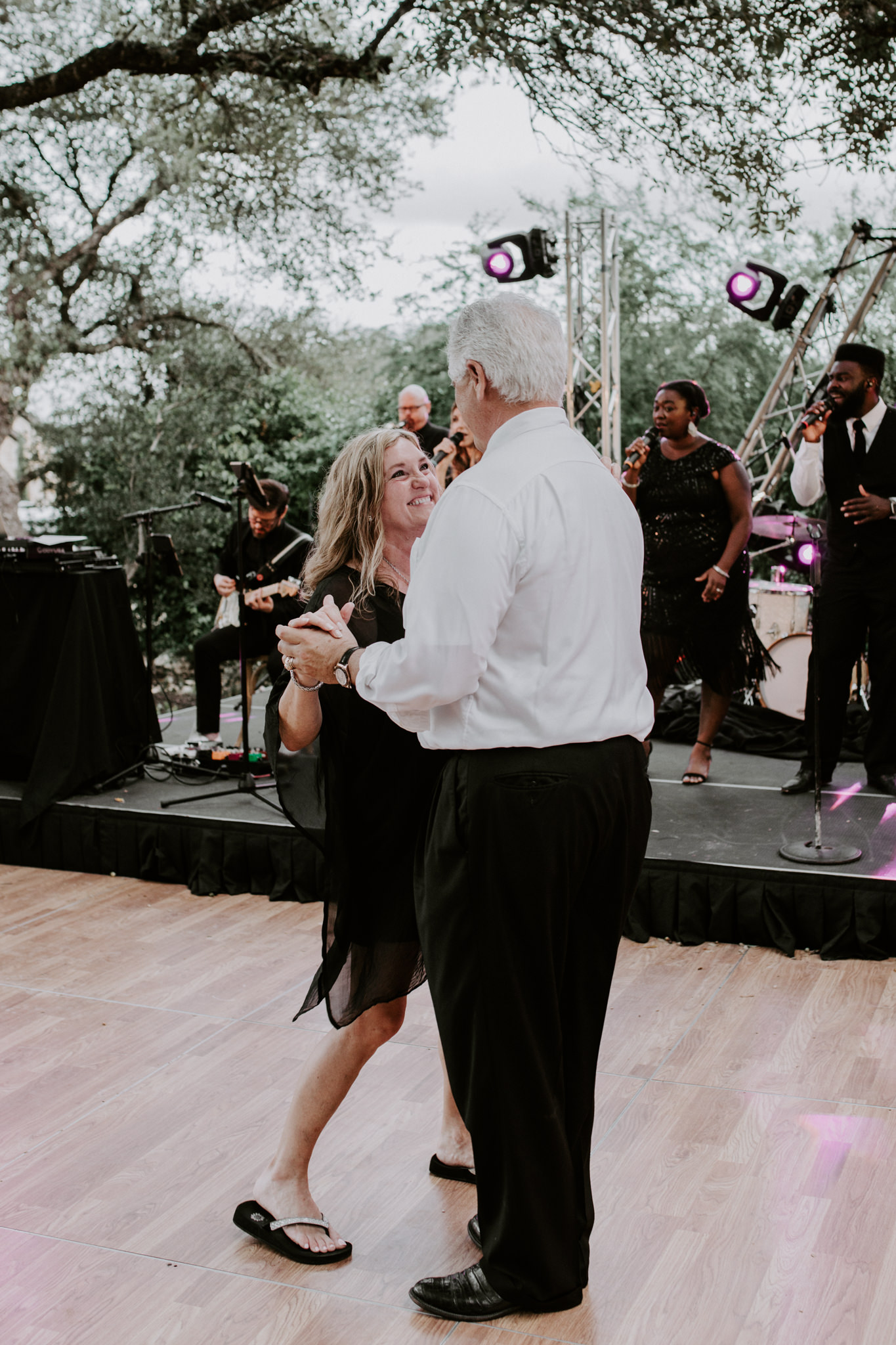 KaciBaumPhotography_KimScott_SanAntonioWedding-310.jpg