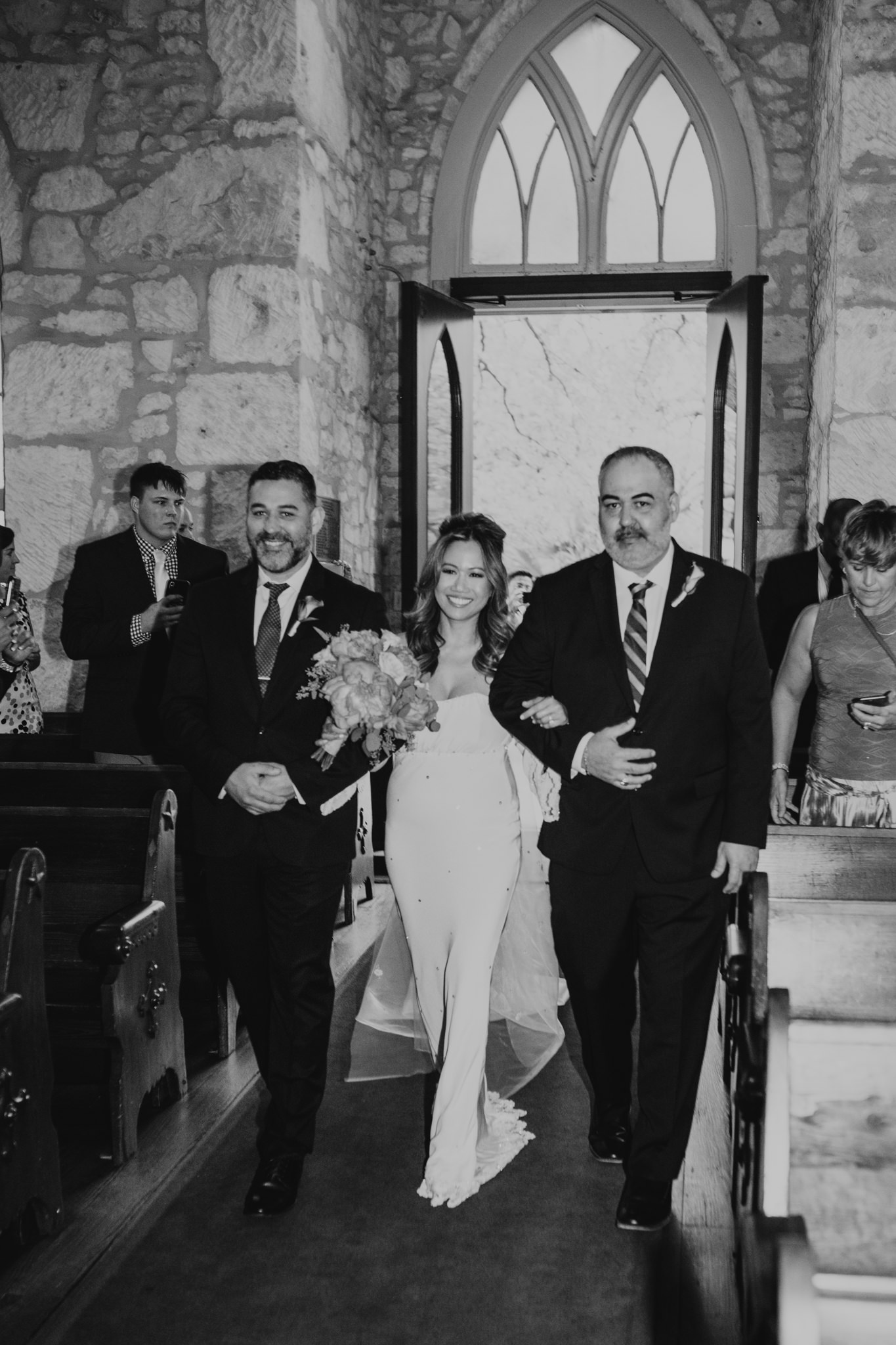 KaciBaumPhotography_DixieJason_SanAntonioWedding-123.jpg
