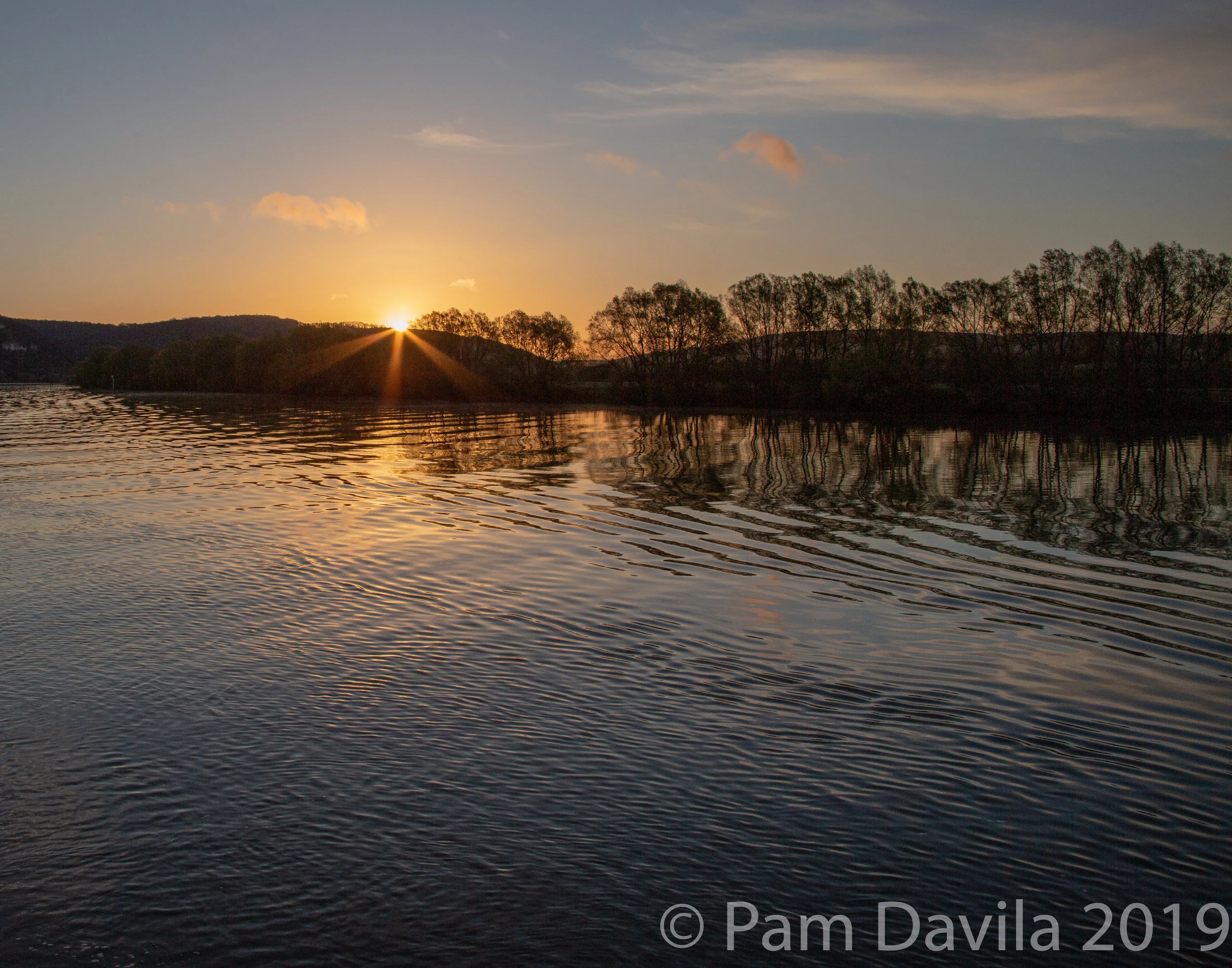 Sunrise on the Seine