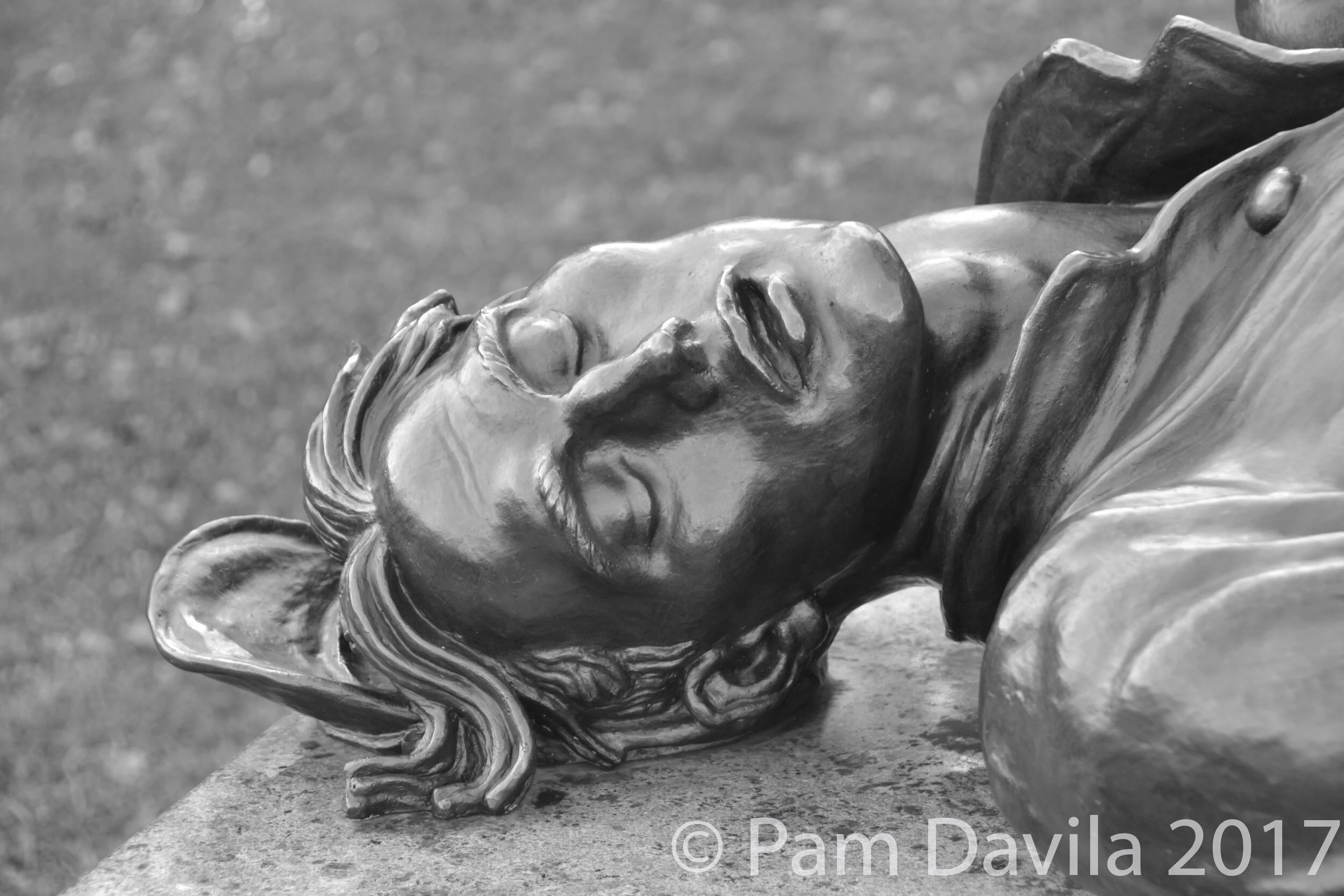 Sculpture of a soldier