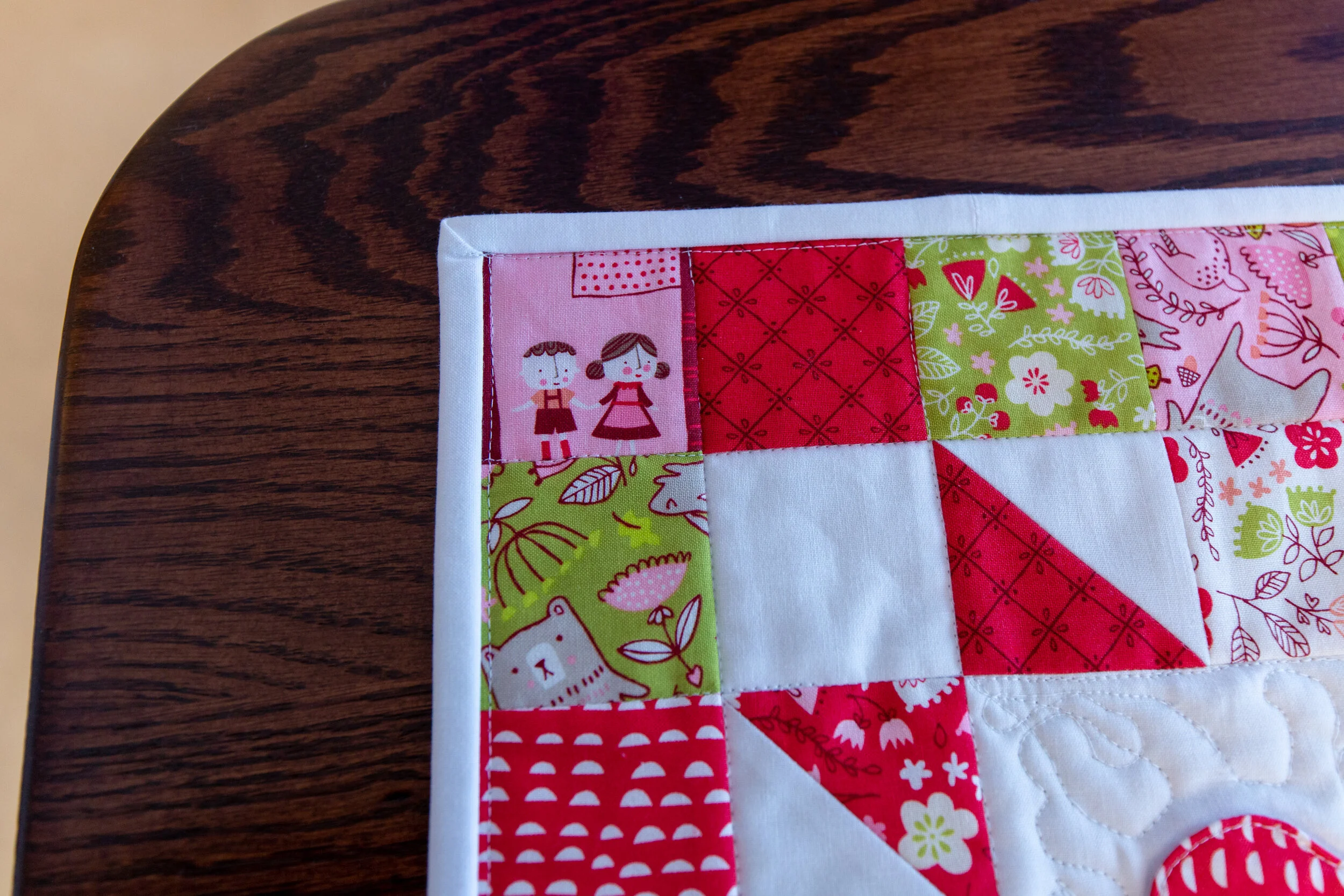 Heloisa's heart mini quilt
