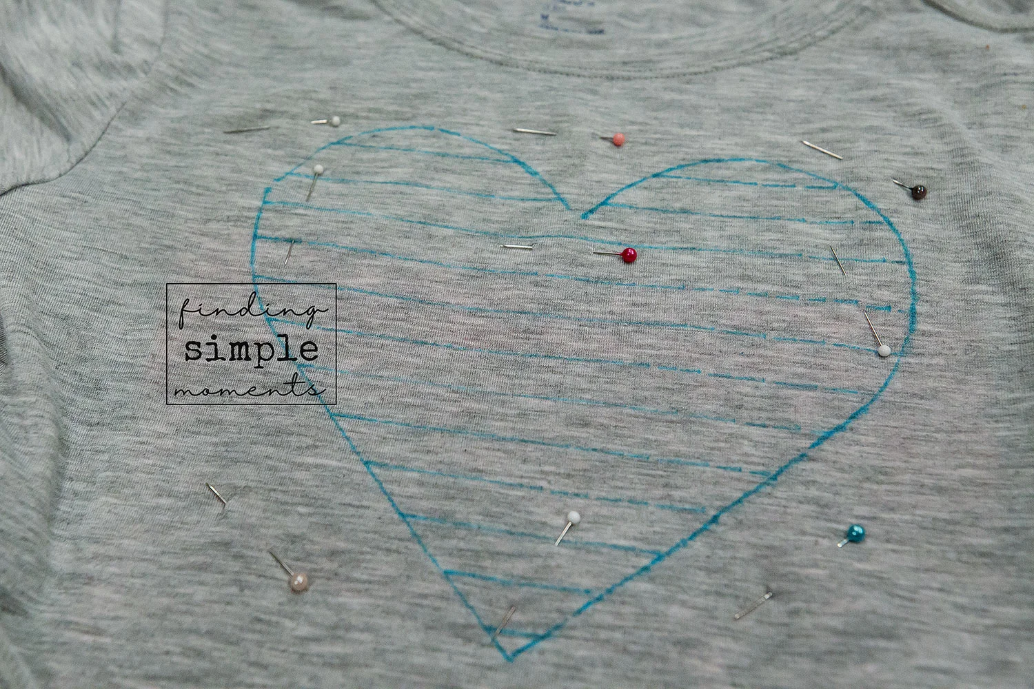 Ombre-Distressed-Heart-Shirt-DIY (2).jpg