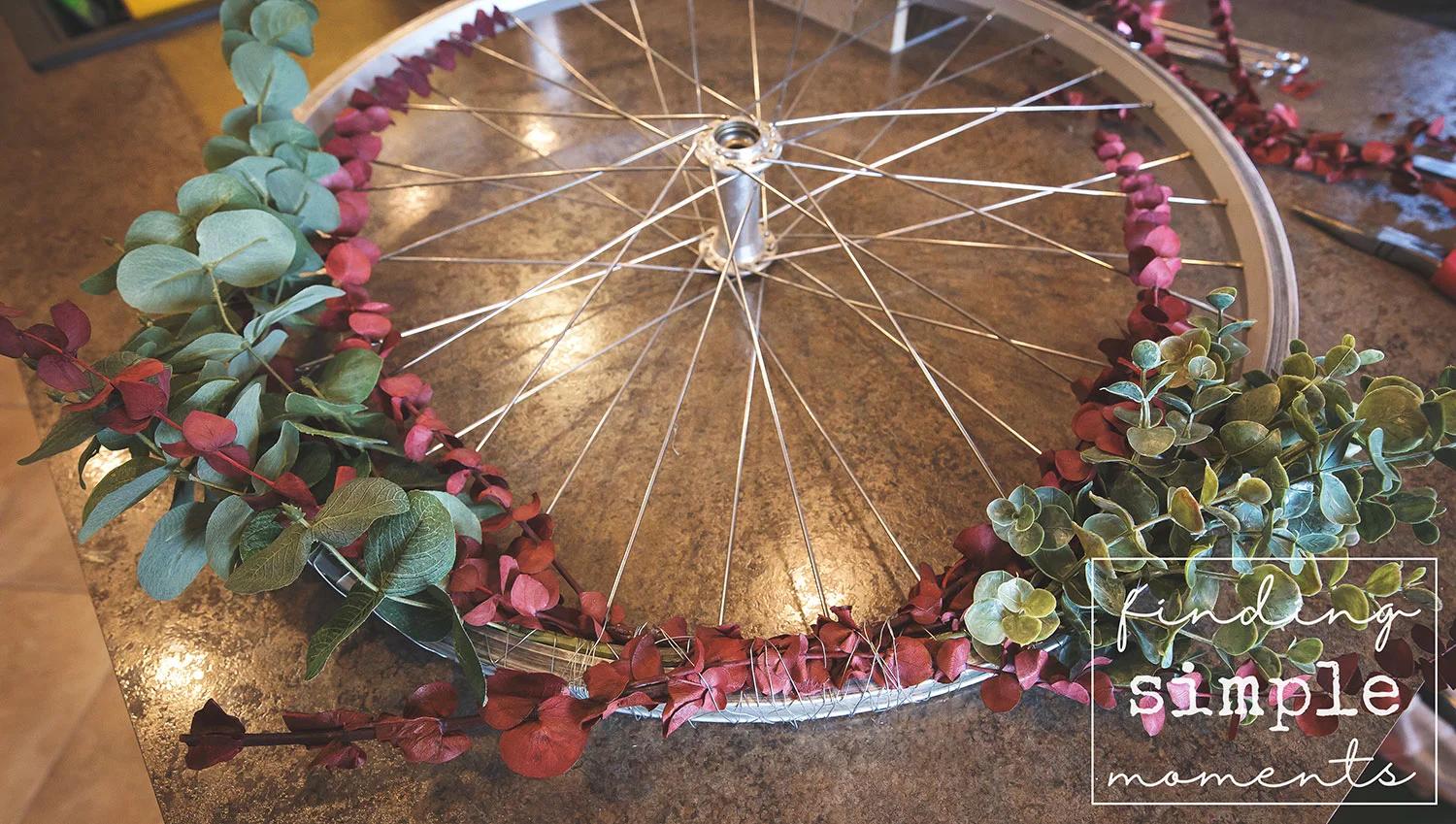 Bicycle-Tire-Wreath (4).jpg