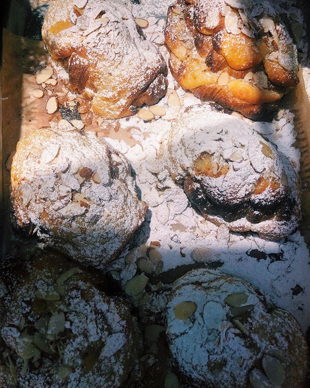These little (big) fellas are some of our favorites on the Petit team. They&rsquo;re not the most photogenic, but heck, what do they say about books and covers? #almondcroissant #prettyisasprettydoes
