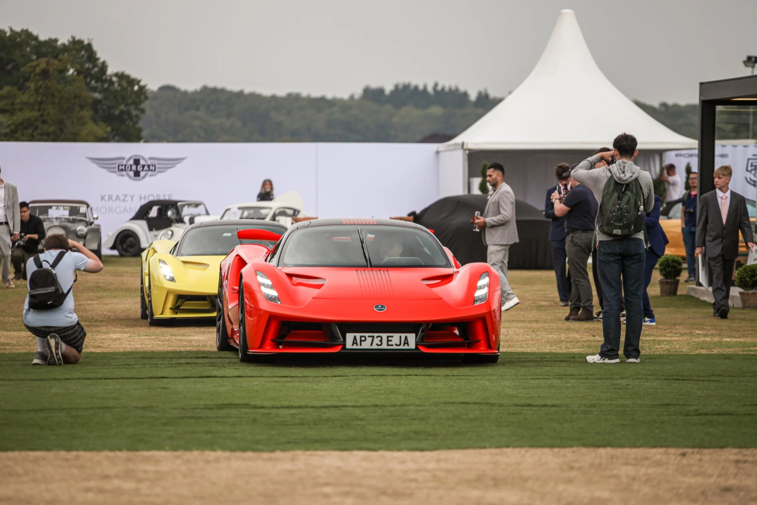 Crown Imagery @ Salon Prive 2024-1164.jpg (Copy)