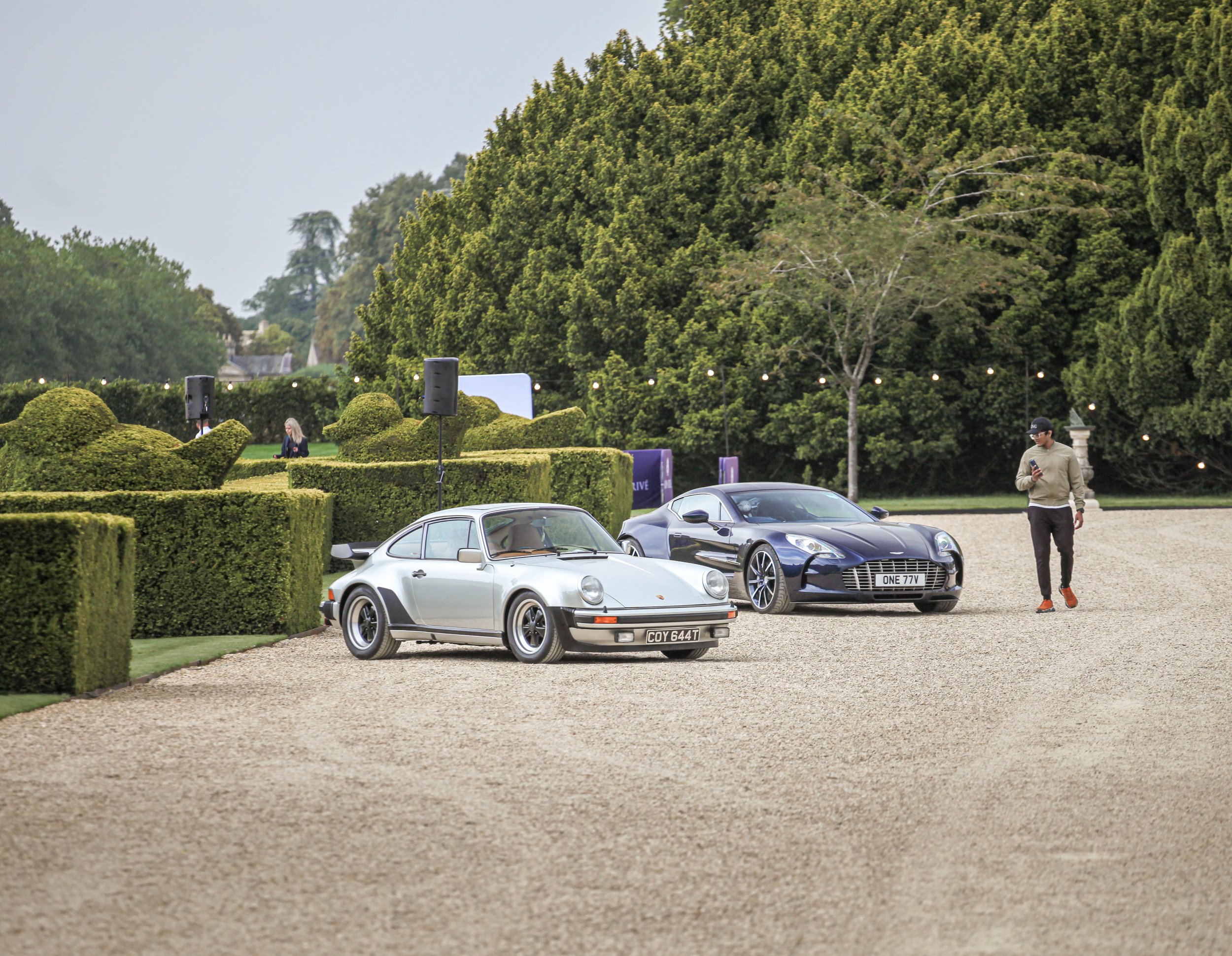 Crown Imagery @ Salon Prive 2024-1162.jpg (Copy)