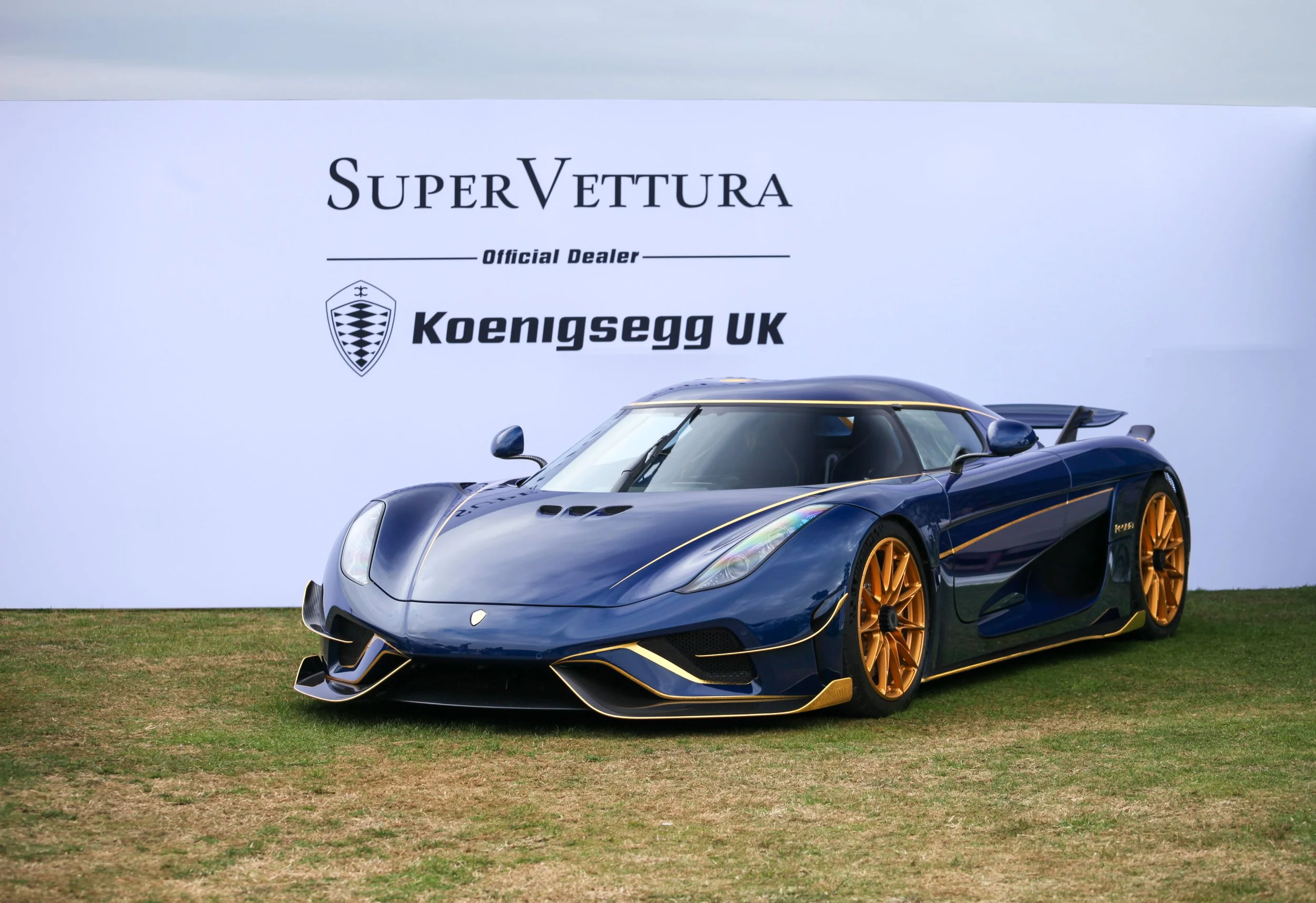 Crown Imagery @ Salon Prive 2024-1157.jpg (Copy)