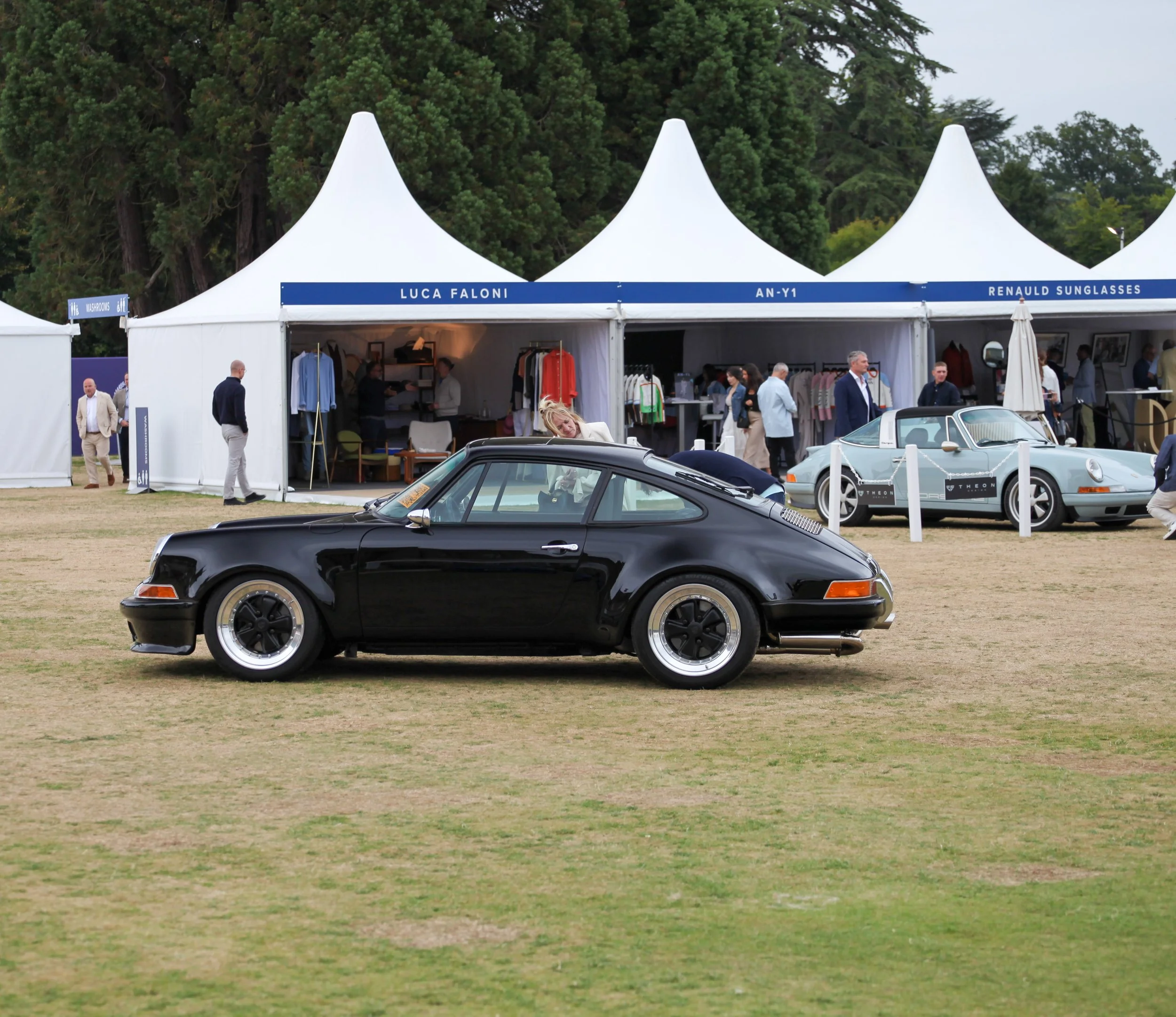 Crown Imagery @ Salon Prive 2024-1149.jpg (Copy)