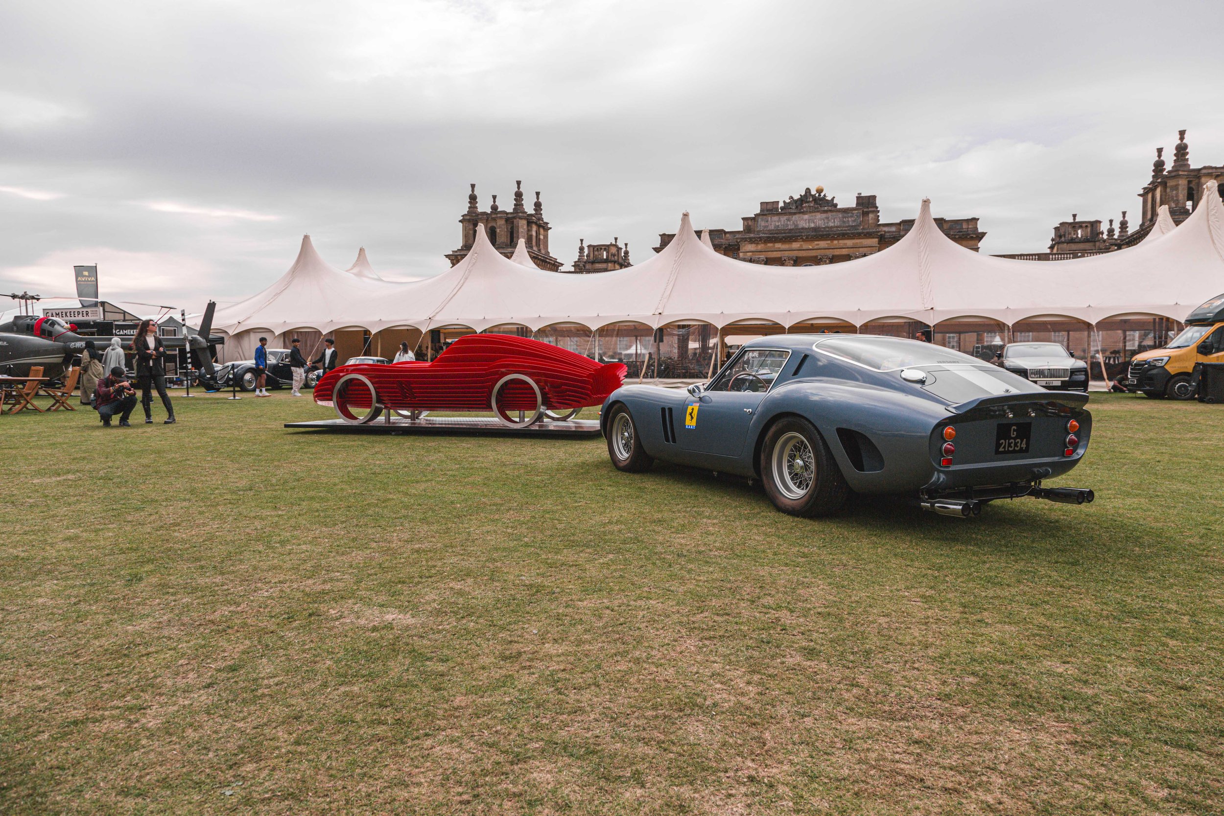 Crown Imagery @ Salon Prive 2024-1111.jpg (Copy)