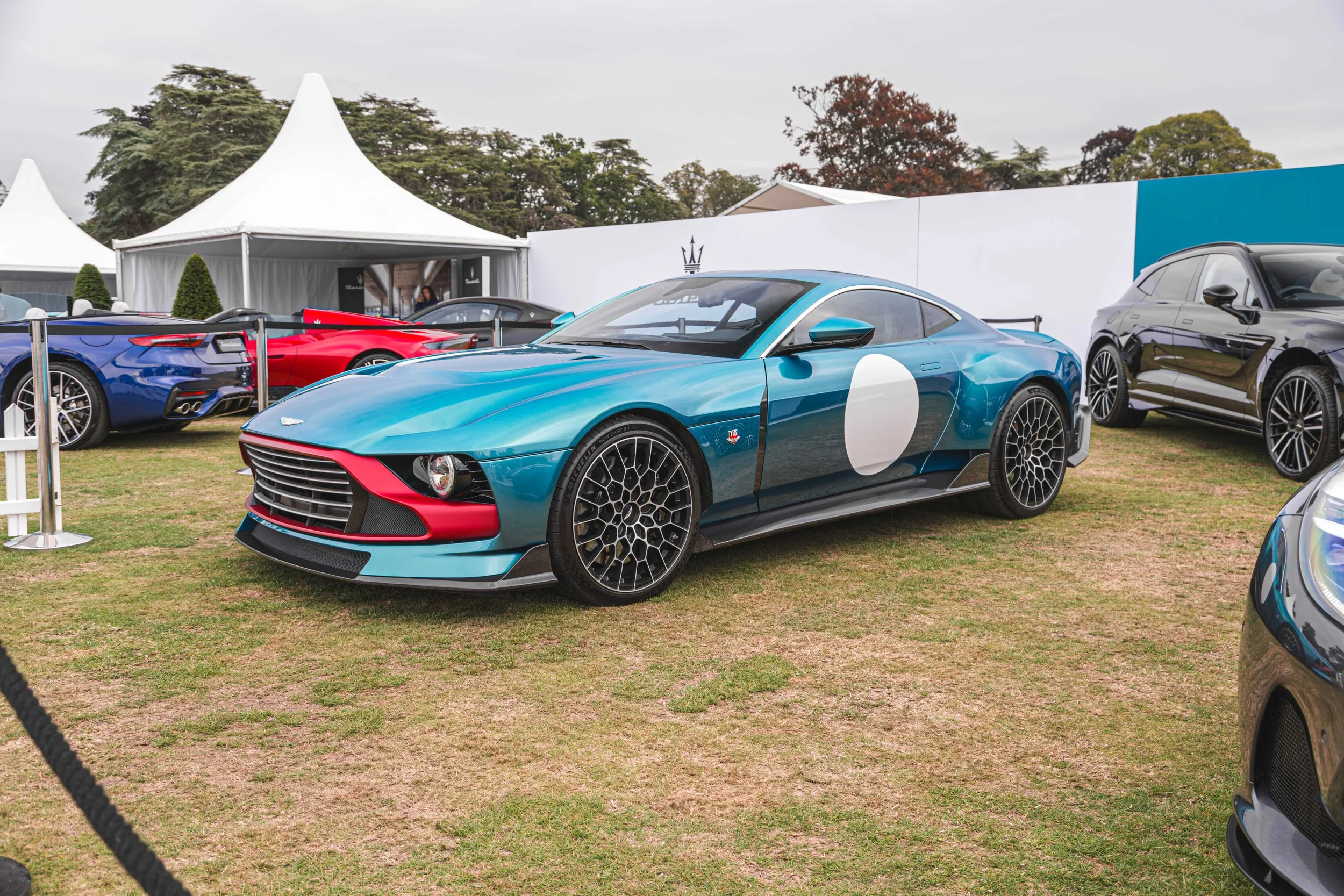 Crown Imagery @ Salon Prive 2024-1083.jpg (Copy)