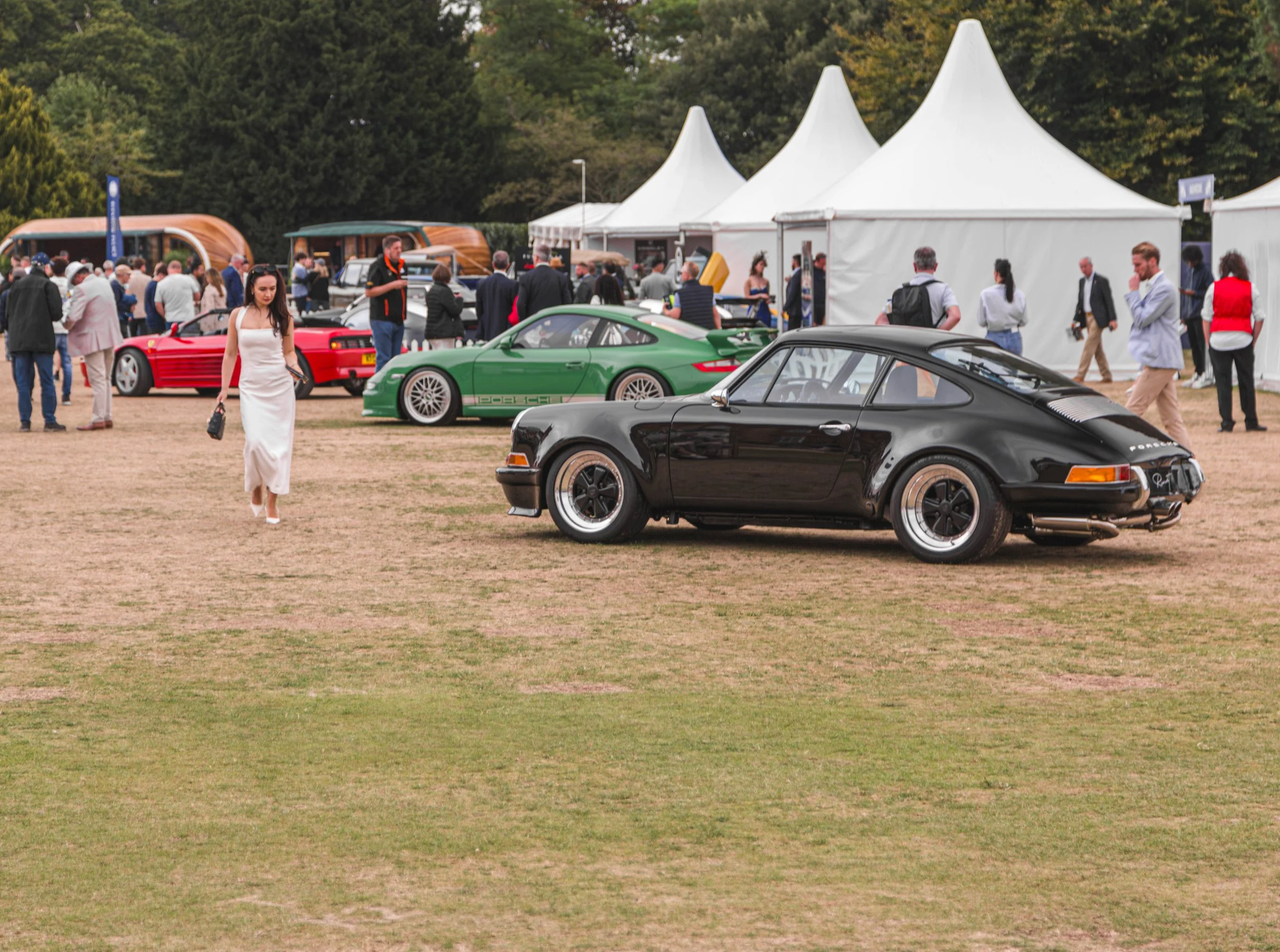 Crown Imagery @ Salon Prive 2024-1025.jpg (Copy)