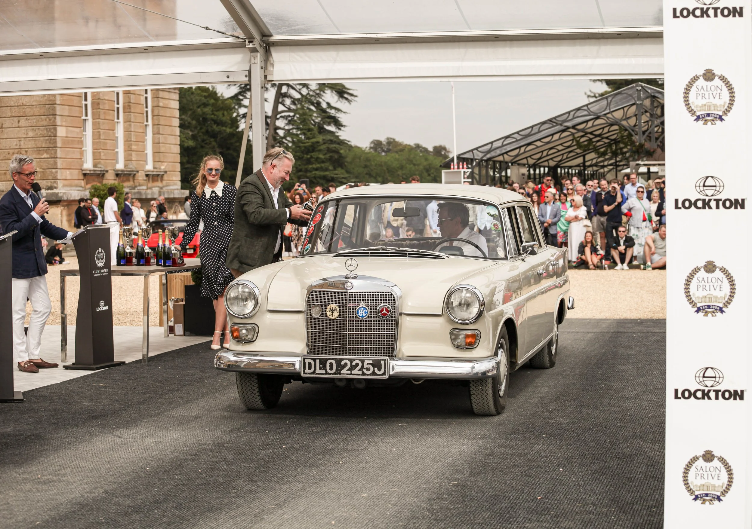 Crown Imagery @ Salon Prive 2024-969.jpg (Copy)