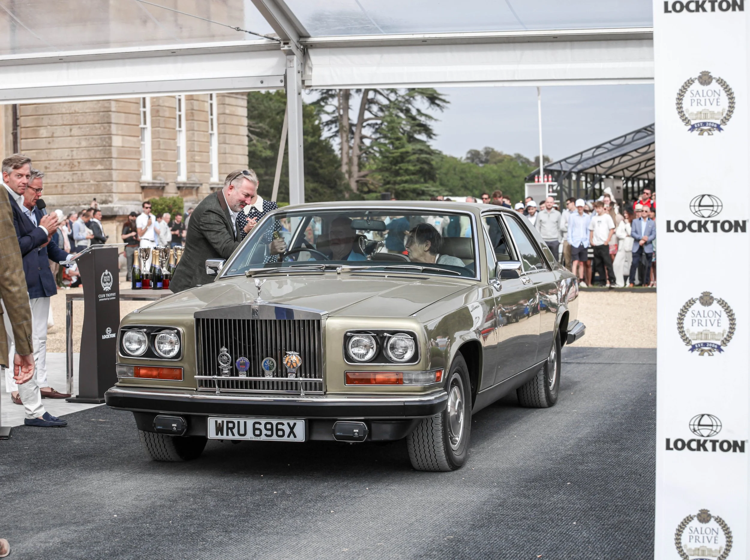 Crown Imagery @ Salon Prive 2024-951.jpg (Copy)