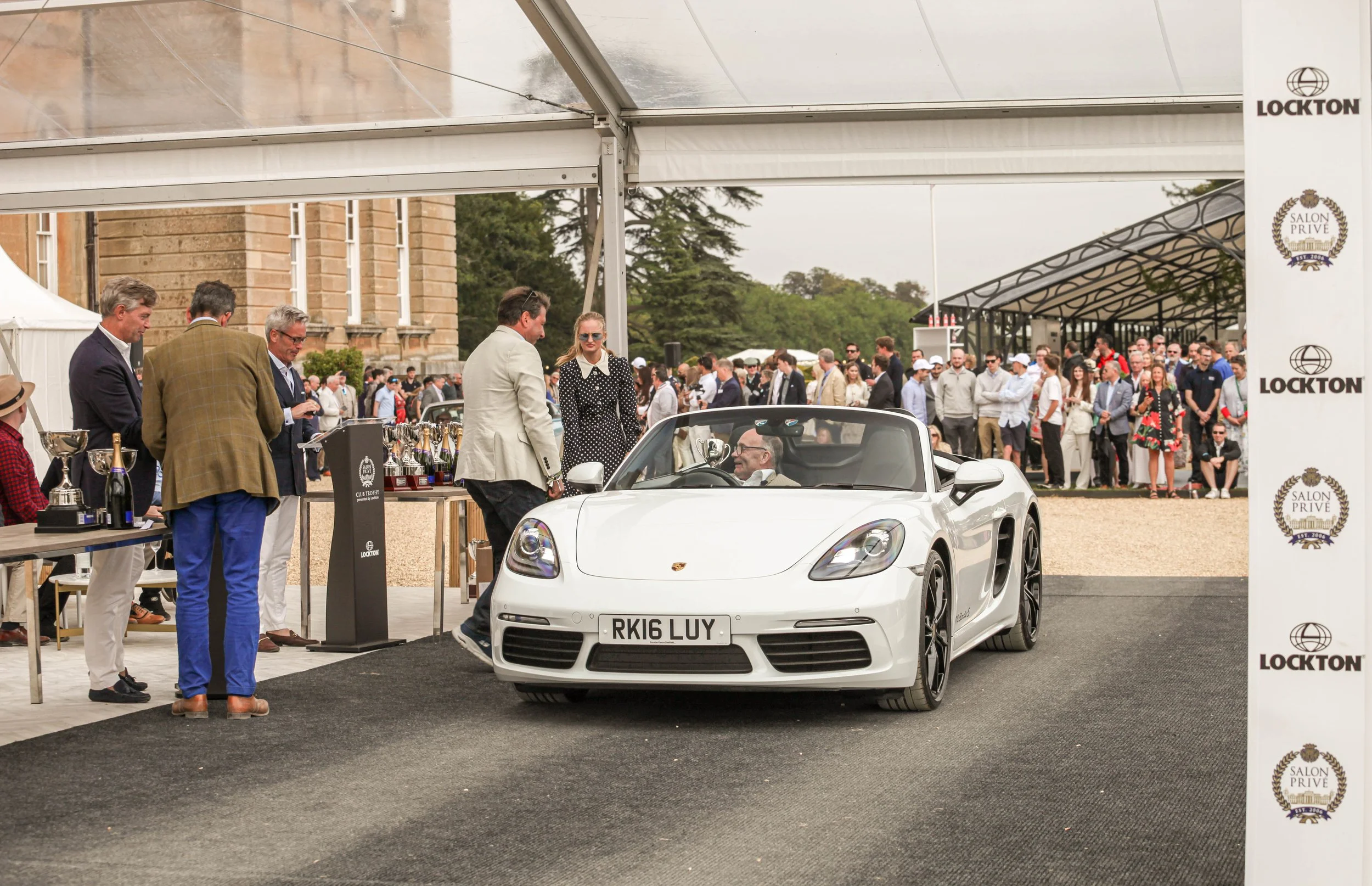 Crown Imagery @ Salon Prive 2024-930.jpg (Copy)