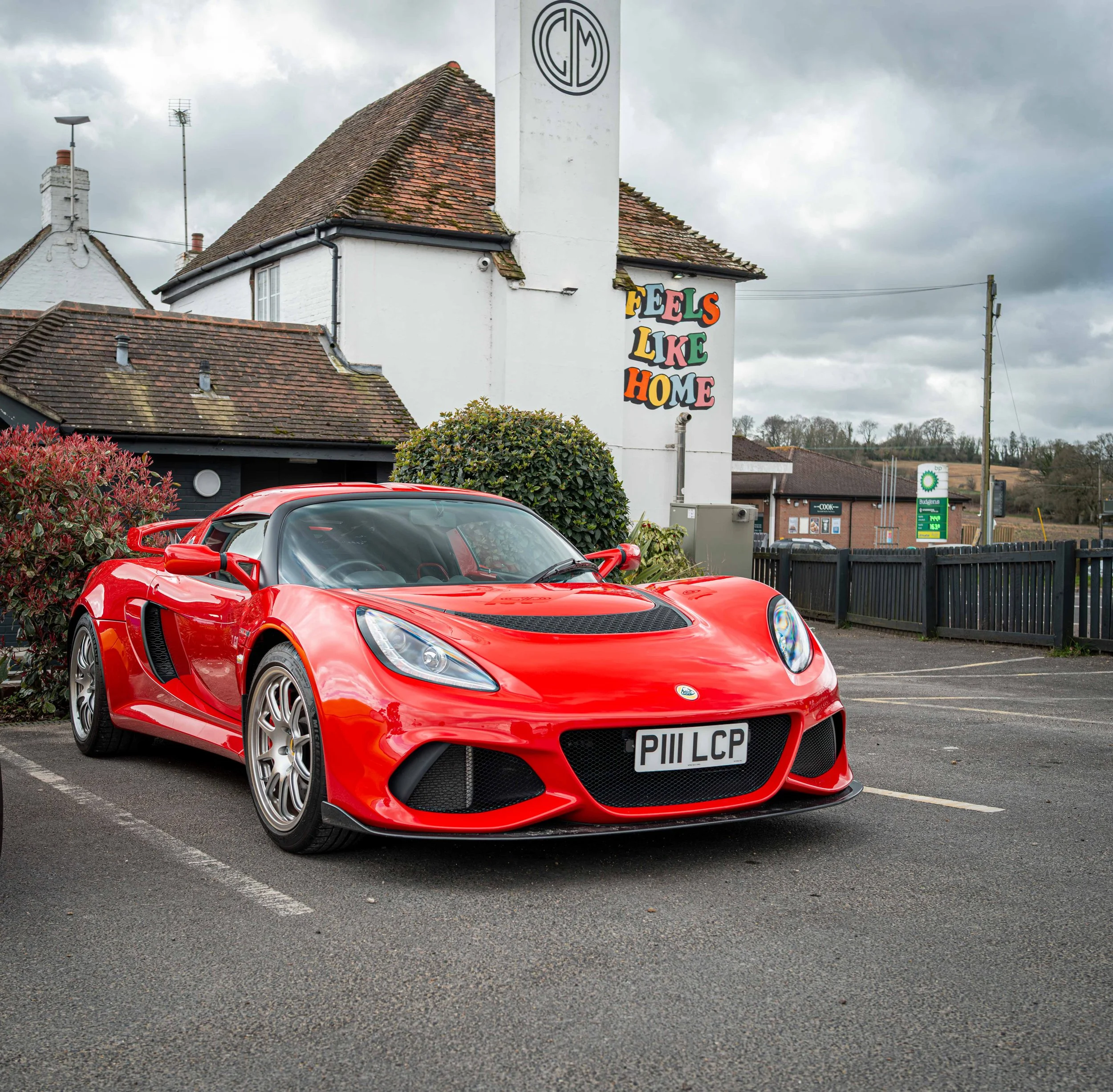 Caffeine &amp; Machine (The Hut)