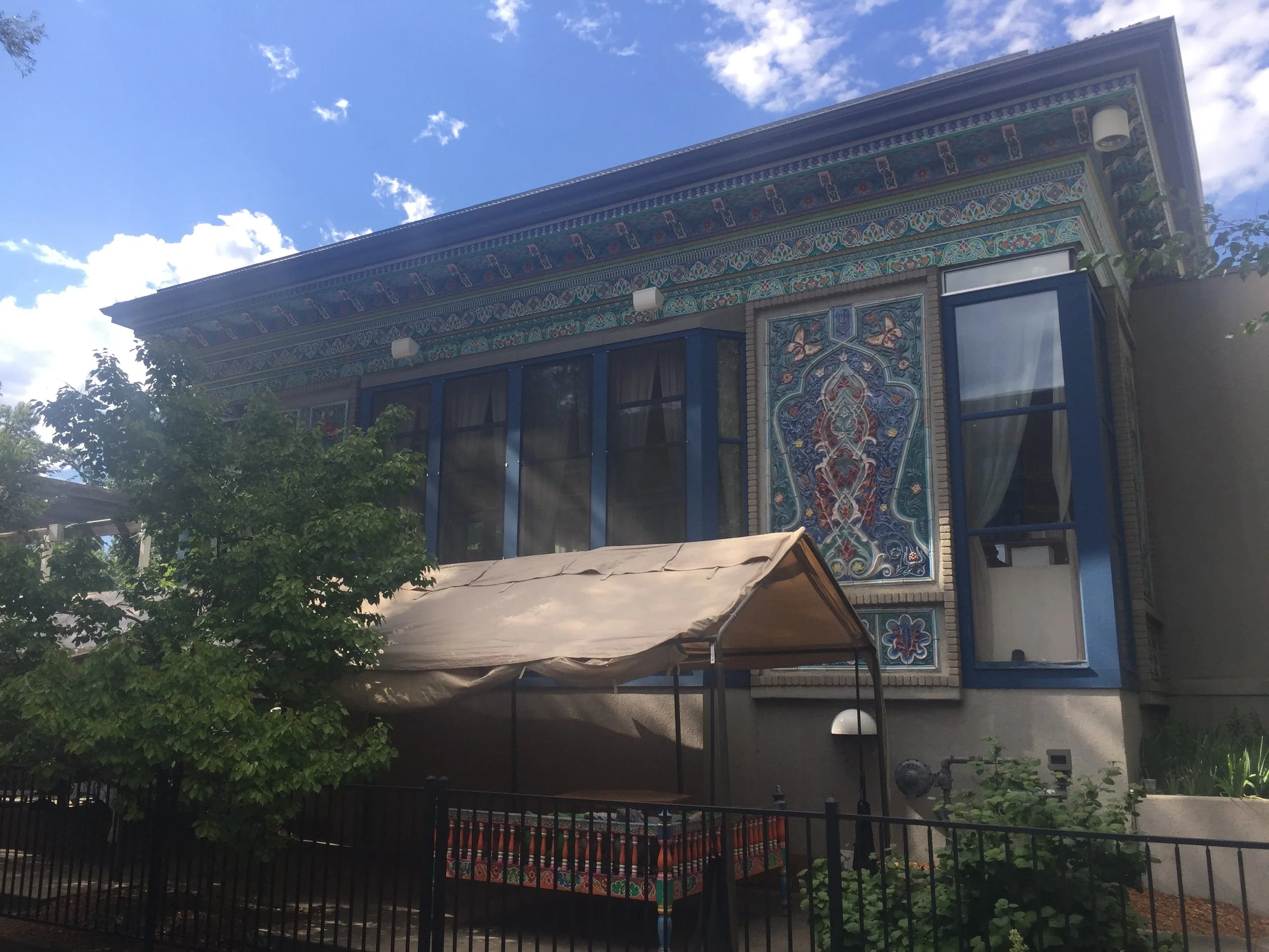 The Boulder Dushanbe Teahouse is Just What America Needs