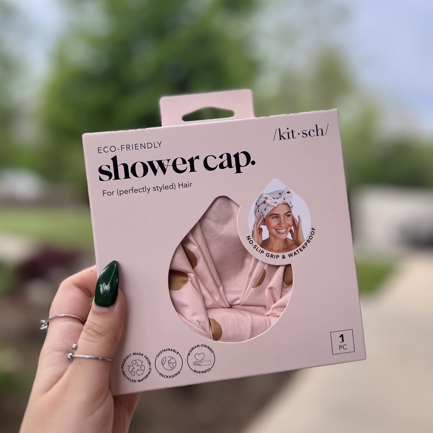 New in Salon🎉 Kitsch shower cap that&rsquo;s perfect for in between wash days
-
Available at Willow Creek Salon 
-
#familyownedbusiness #sylvaniaohio #willowcreeksalon #sylvania #shoplocal #giftguide #ohio