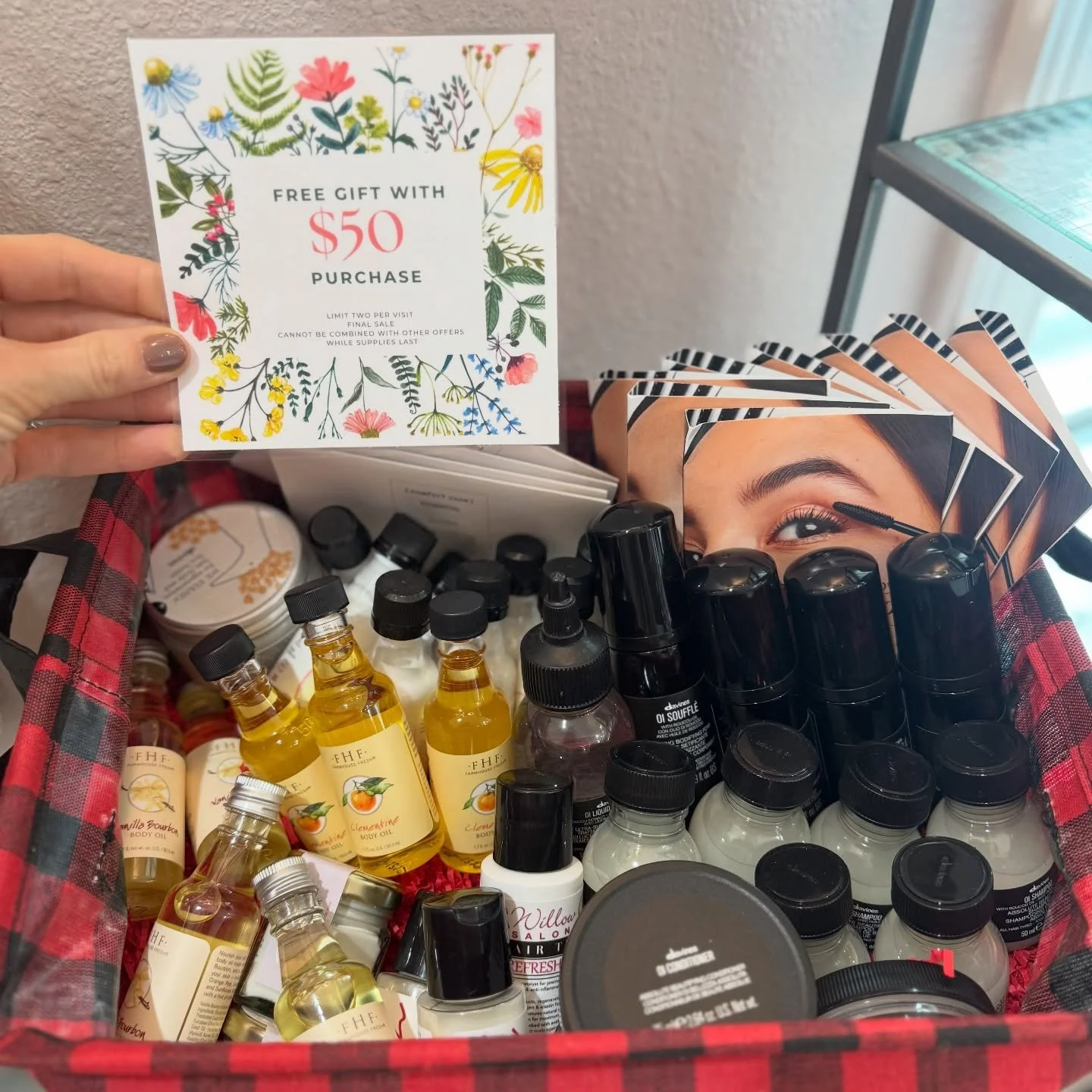 Our current gifts with purchase are available while supplies last! 🎁🛍️🎄Spend $50 on a retail purchase and choose one item from the red basket. Spend $100 on a retail purchase and receive two items from the red basket! Spend $75 on Farmhouse Fresh 