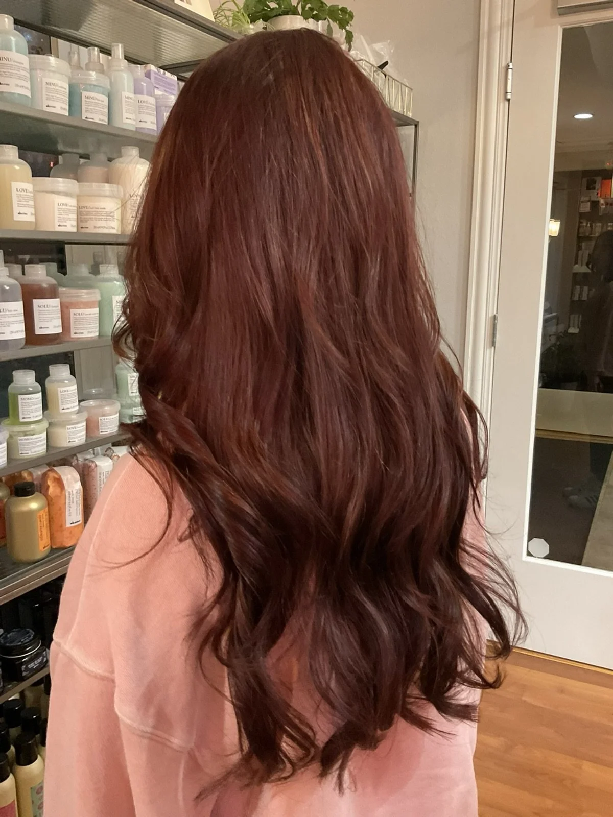 Perfect color for this season! #willowcreeksalon #longhair #davinescolor