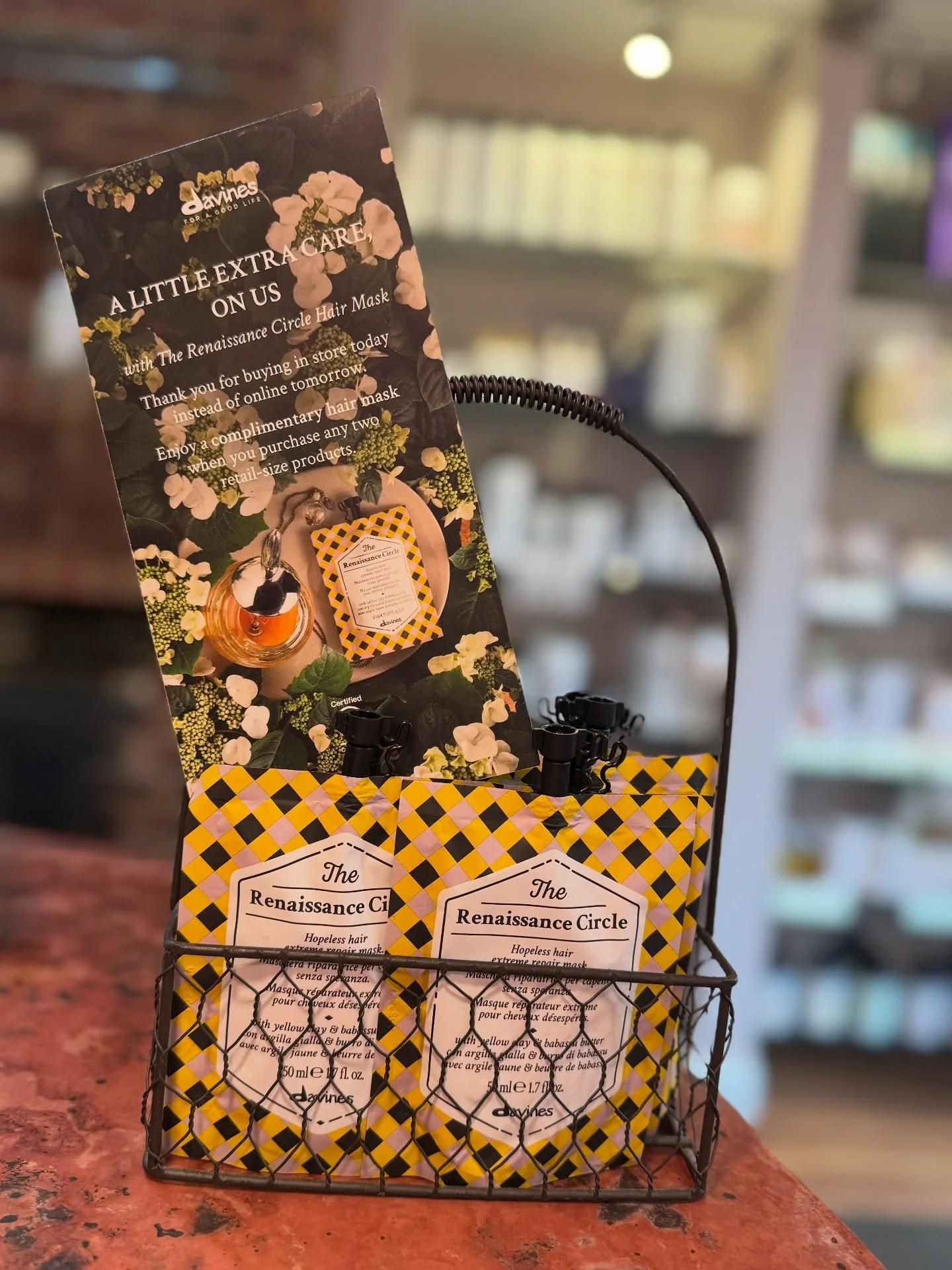 Free gift with purchase! 💝🎁🛍️. Davines Renaissance Circle Hair Mask with the purchase of any two retail size products. 
Yours while supplies last! 

#sylvaniasalon #toledosalon #sylvania #sylvaniabusiness #willowcreeksalon