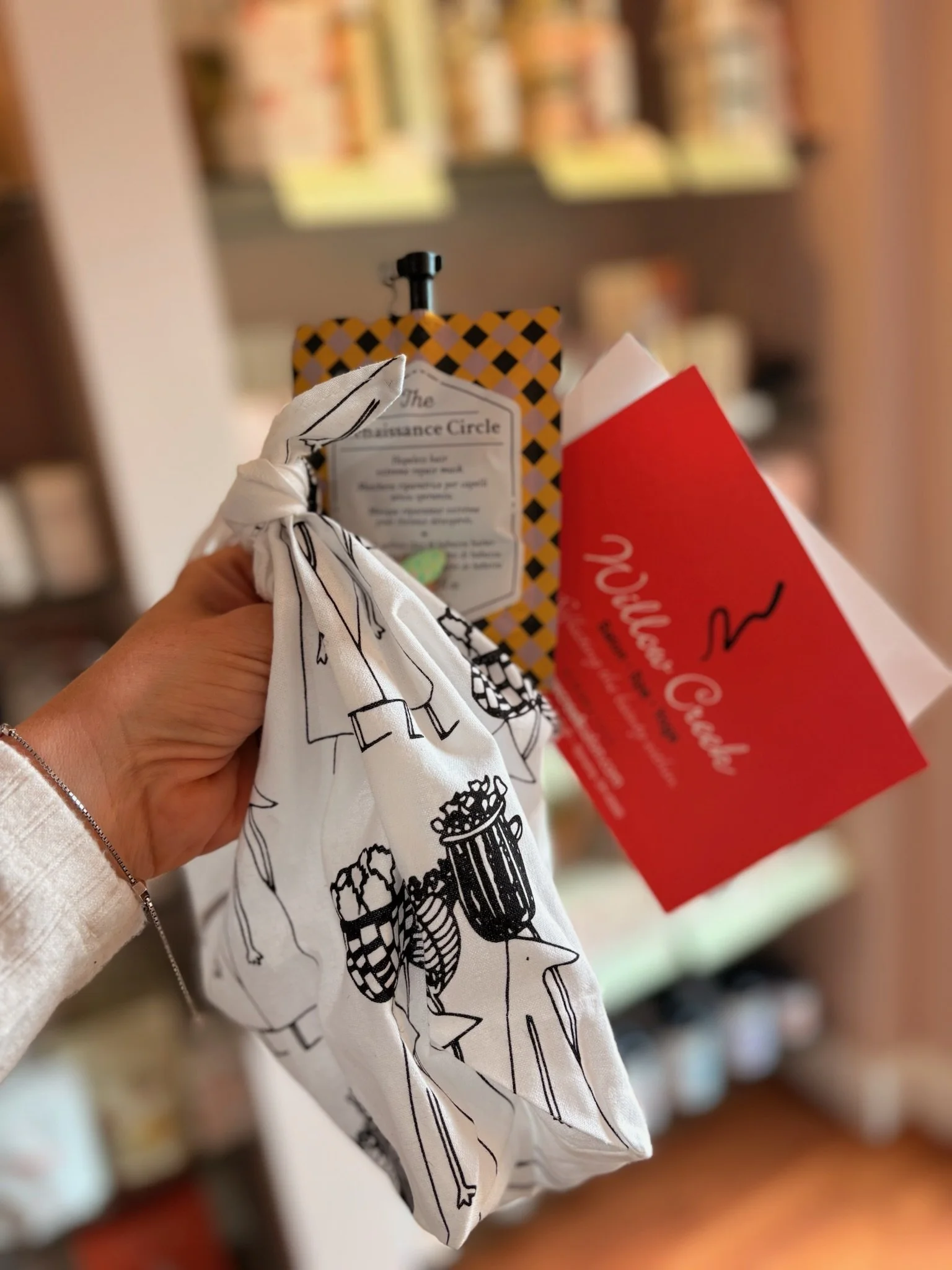 Free Davines hair mask with the purchase of a $100 gift card