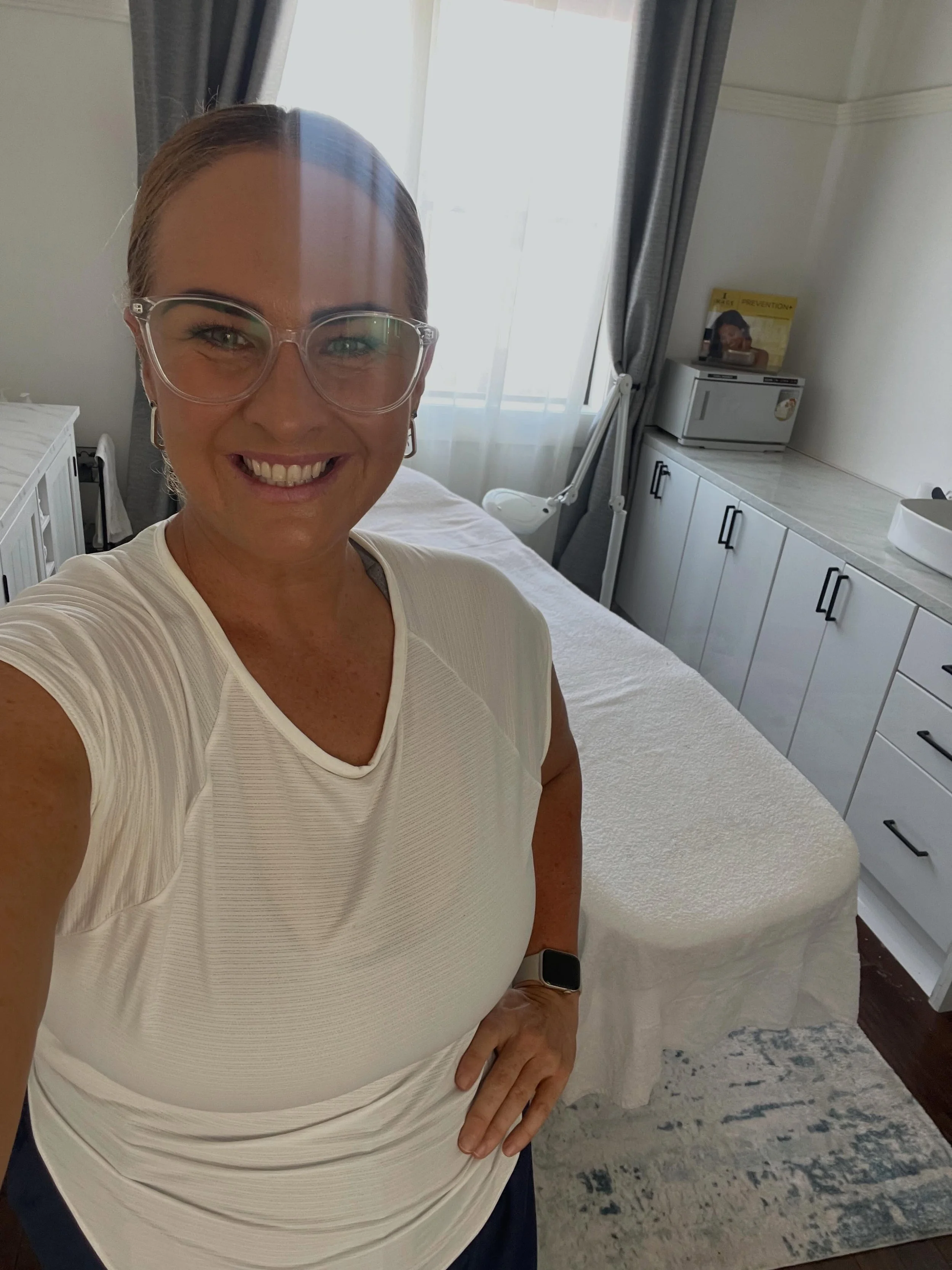 To all my beautiful clients, past and present&hellip; thank you 🤍

As Smooth Escape approaches almost 10 years in business, I&rsquo;ve been reflecting on just how grateful I am for every single person who has supported me along the way.

To the clie