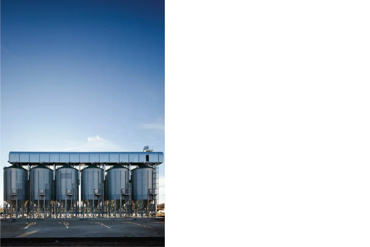 Silos_6.jpg